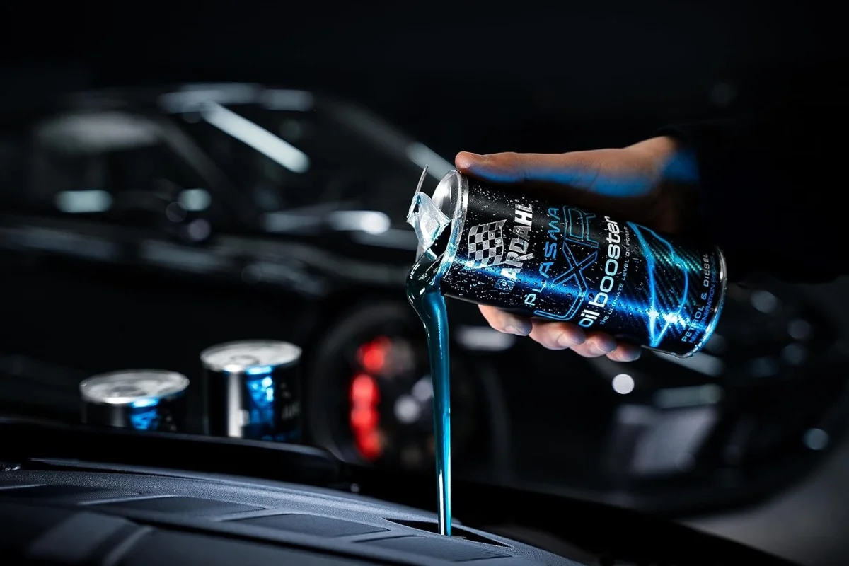 Demostración de Bardahl Plasma LXR, gama de lubricantes representada por Grupo Duque en Canarias, en el marco de RKM Series 2026