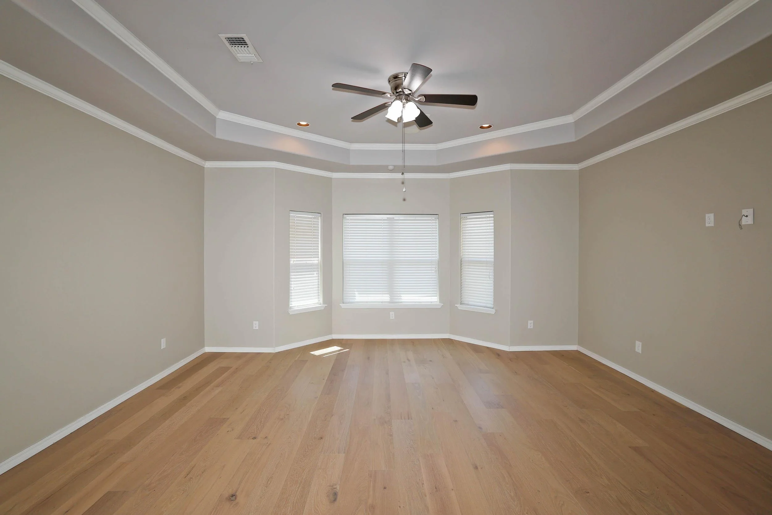 25-Primary Bedroom.jpg