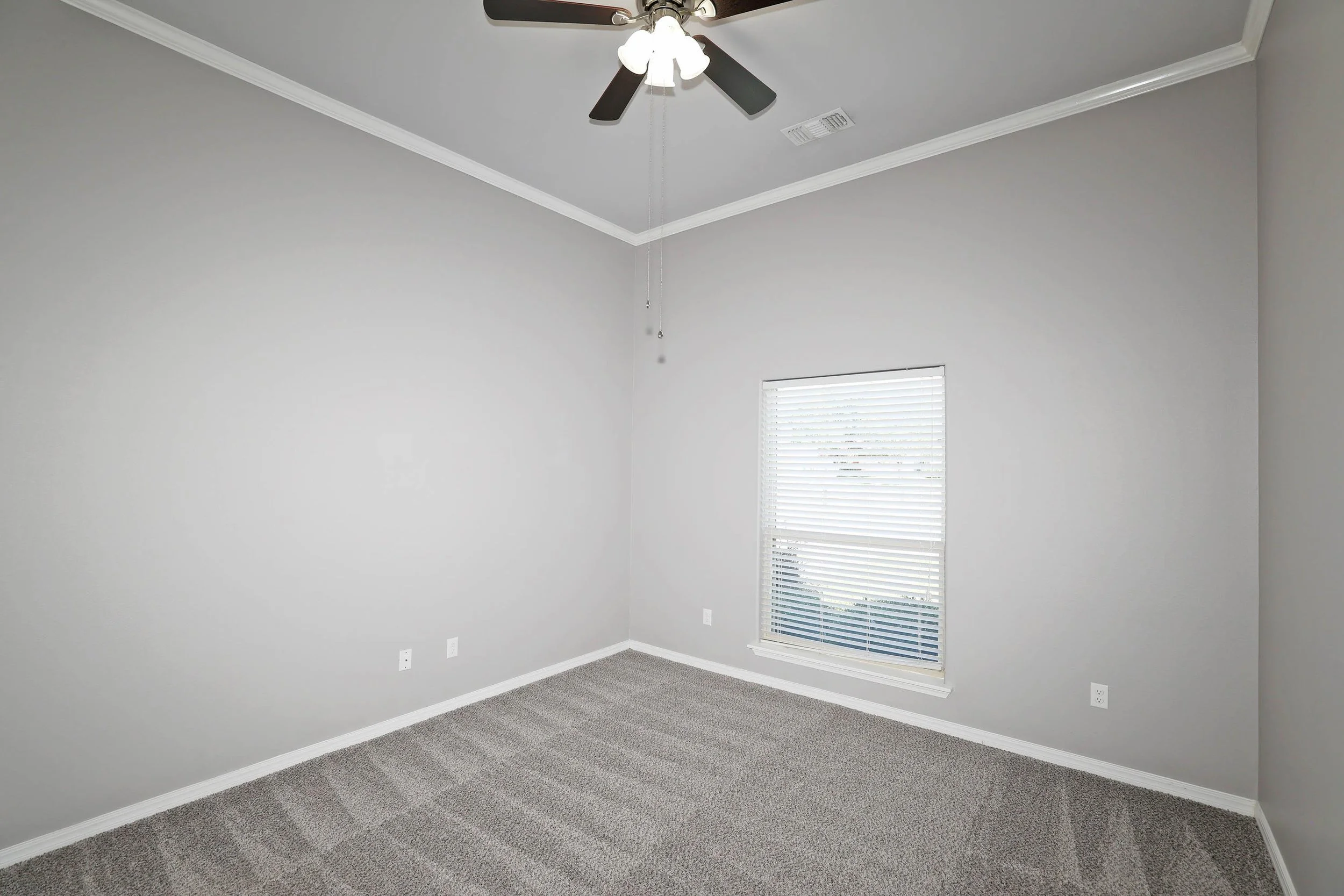 42-4th Bedroom.jpg