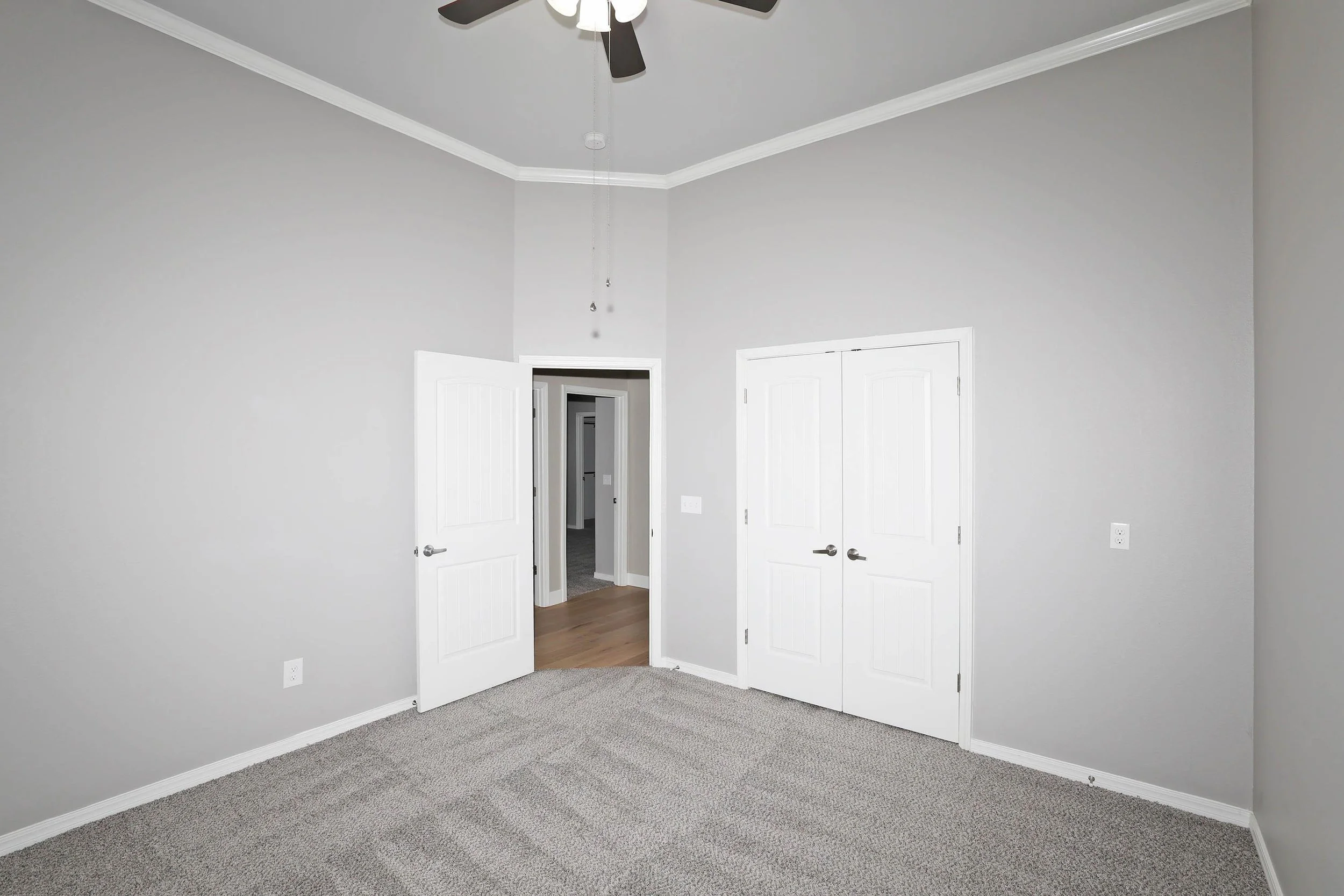 43-4th Bedroom.jpg