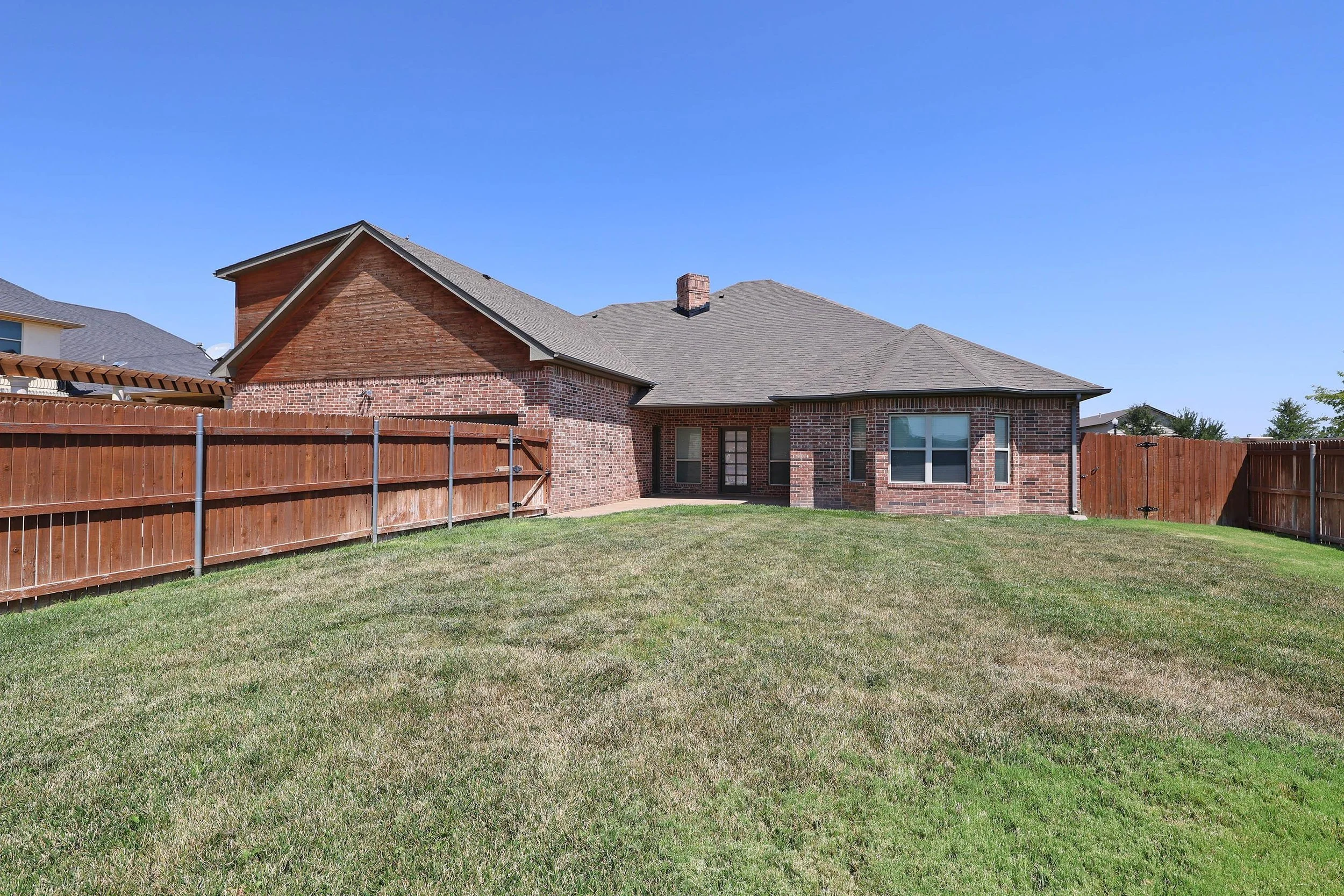55-Backyard.jpg