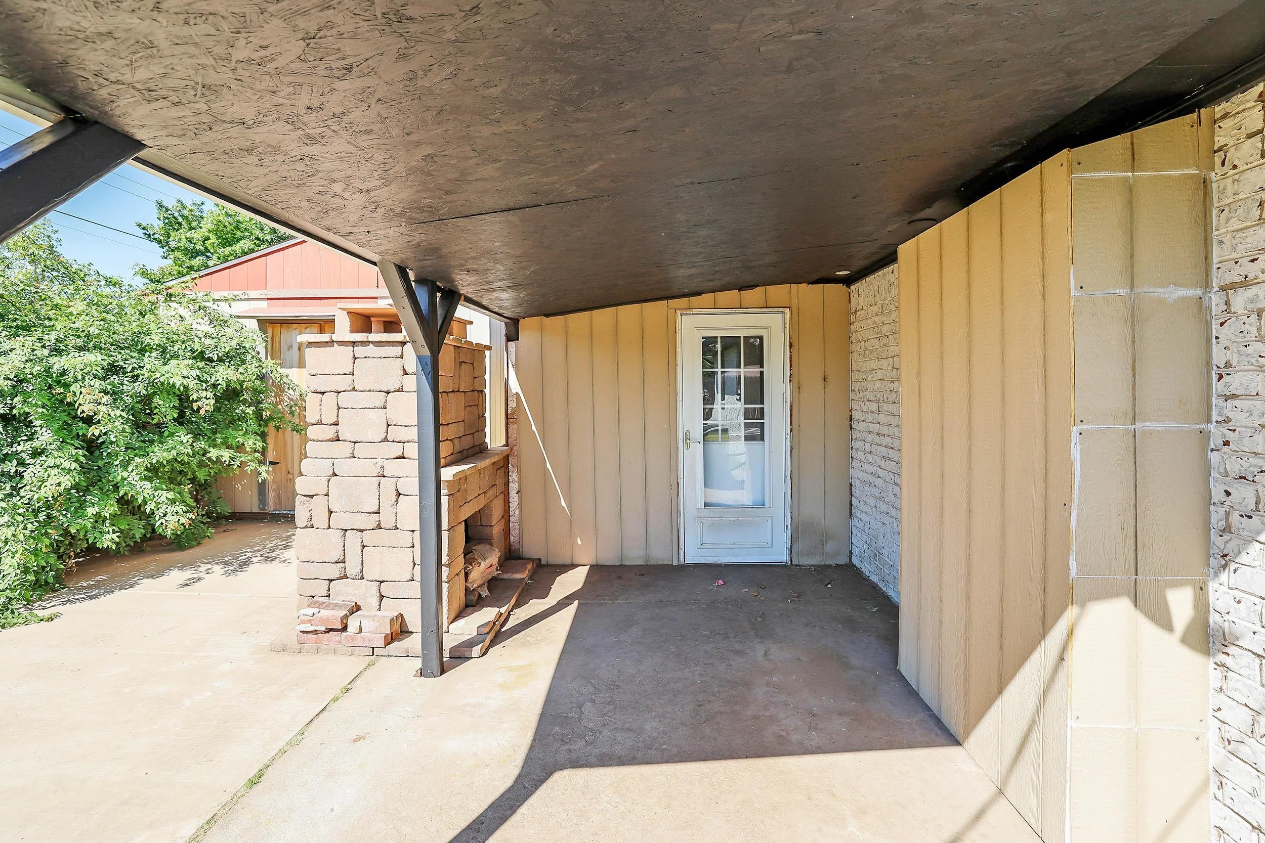 26-Back Patio.jpg