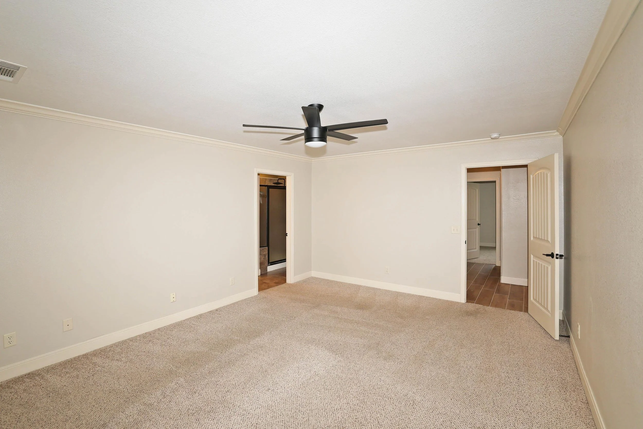 14-Primary Bedroom.jpg
