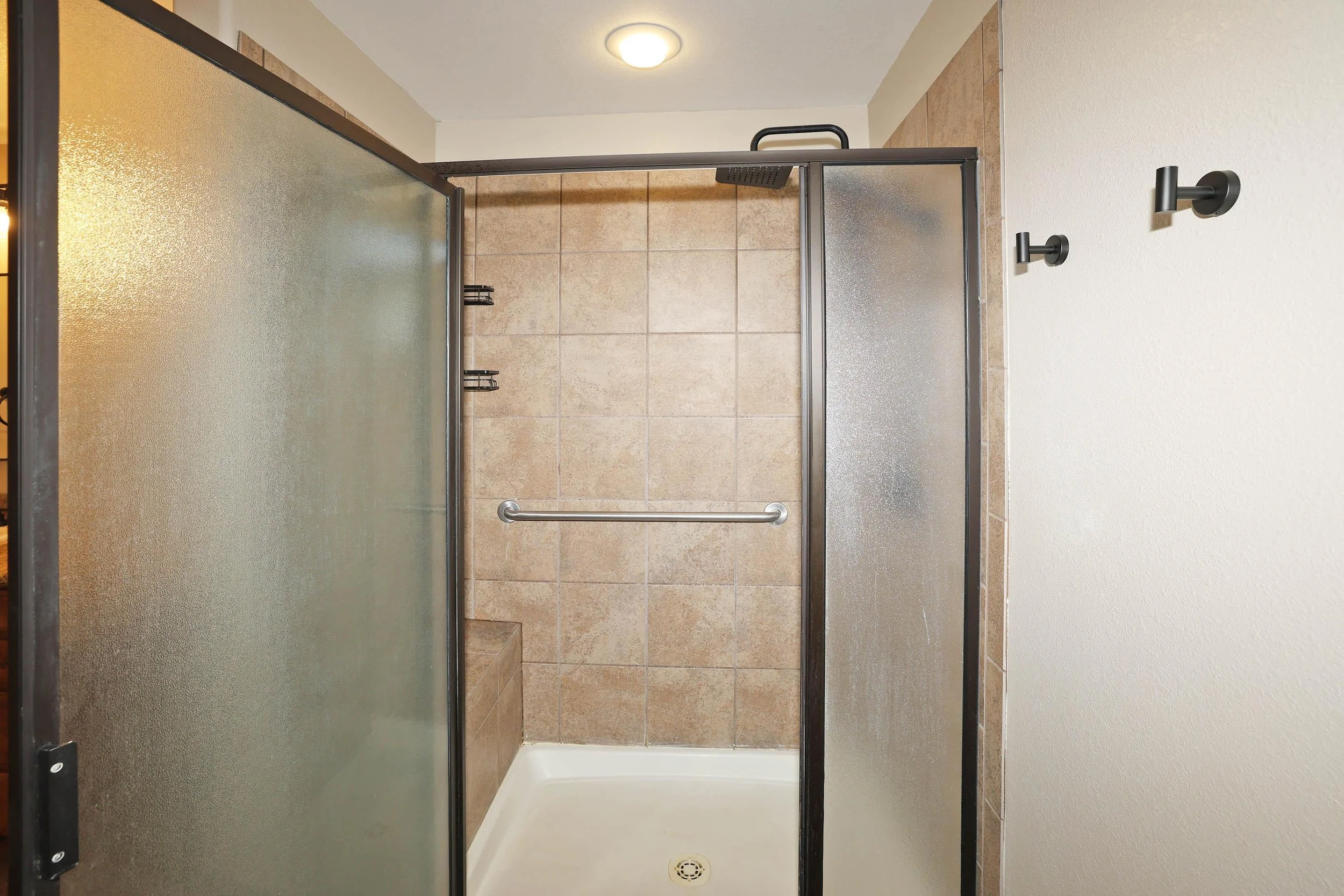 17-Primary Bath Shower.jpg