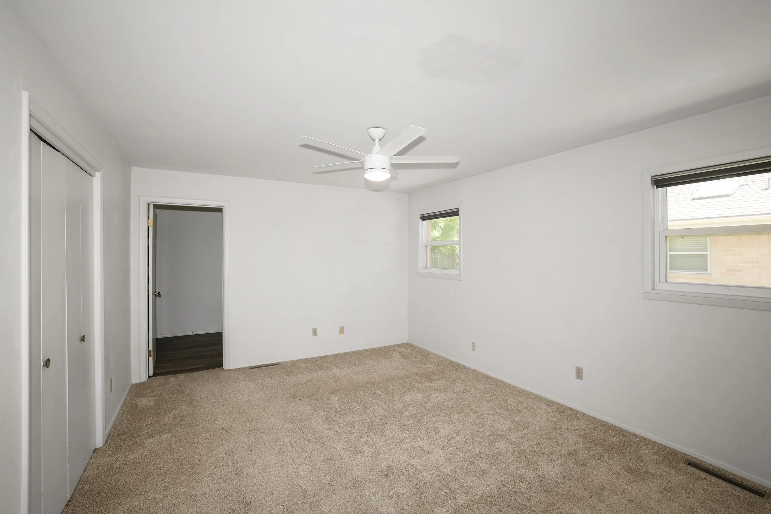 14-Primary Bedroom.jpg