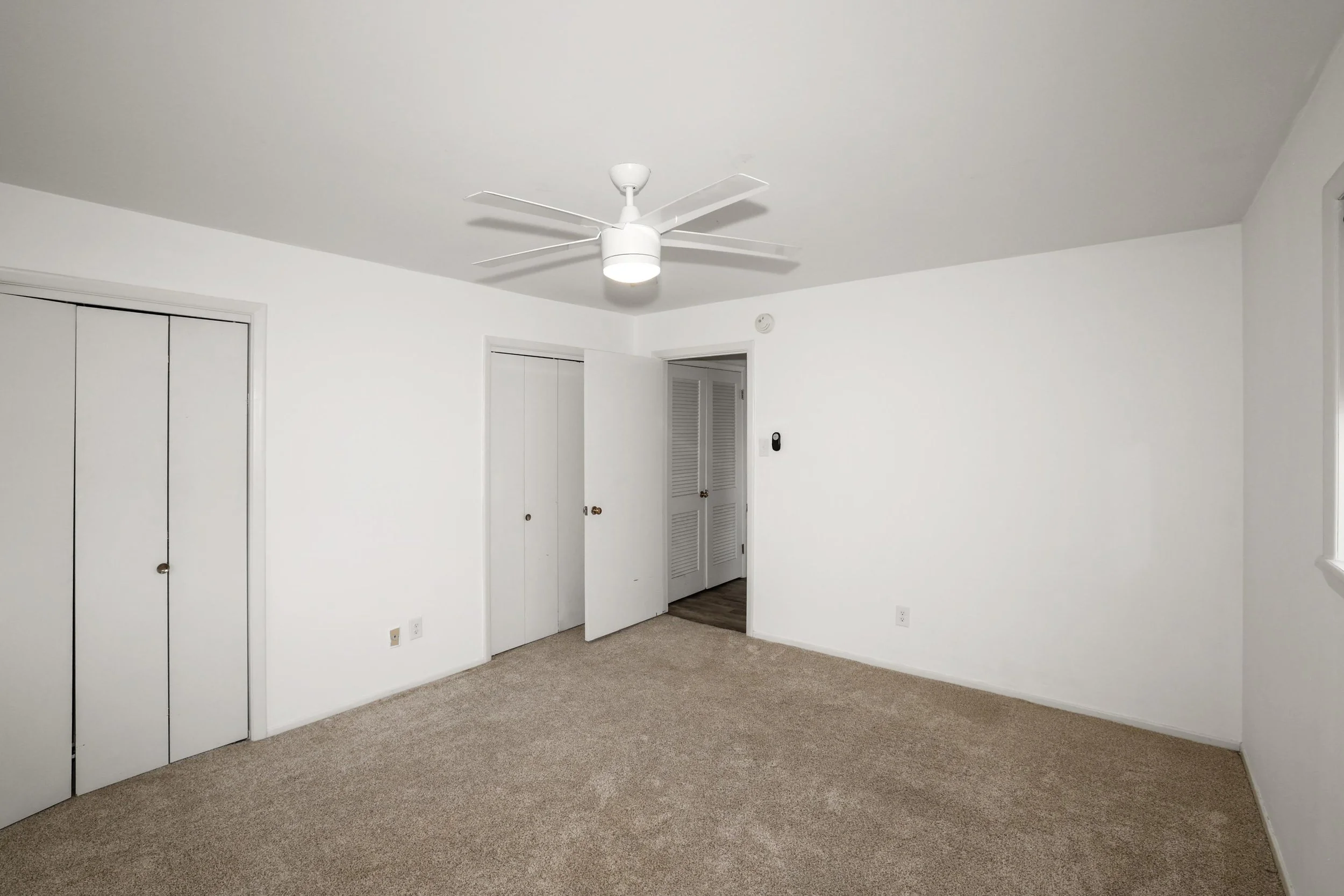 25-3rd Bedroom.jpg
