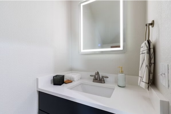 Half Bath.png