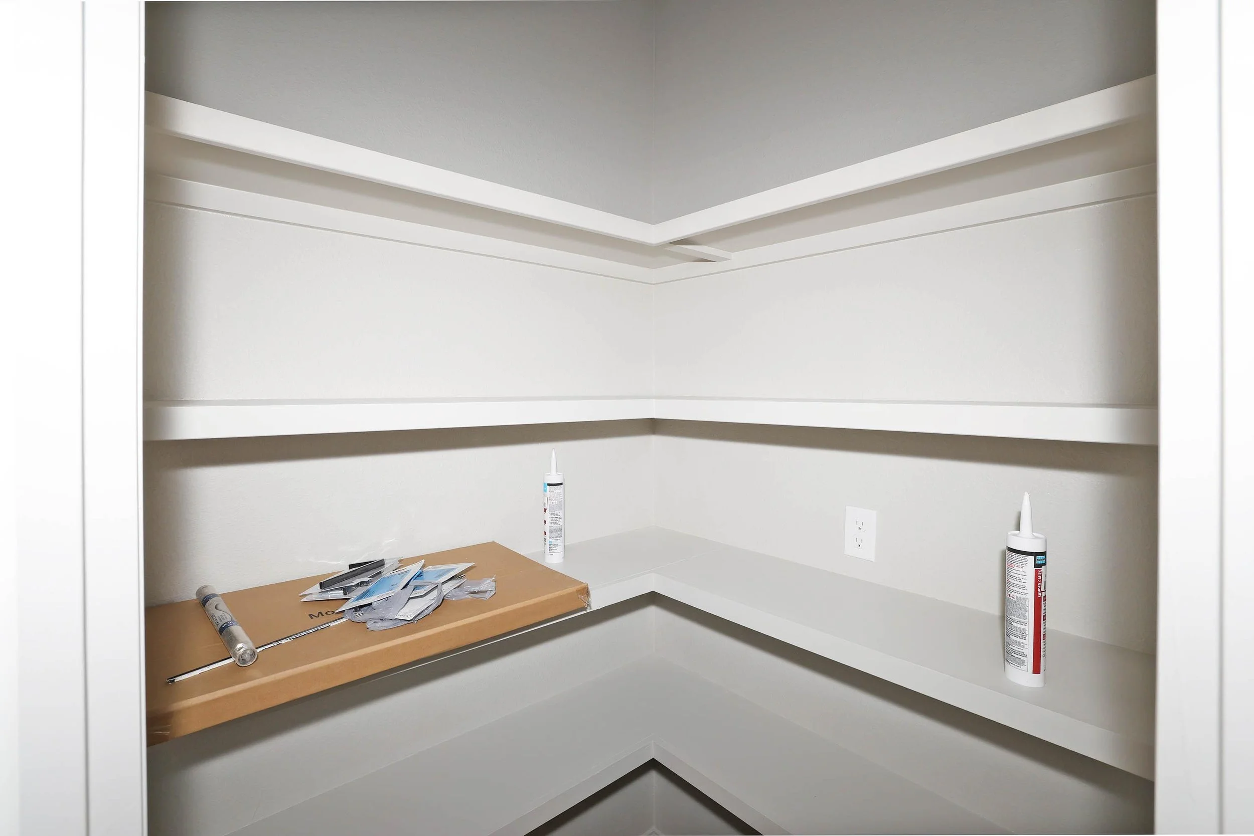 13-Kitchen Pantry.jpg