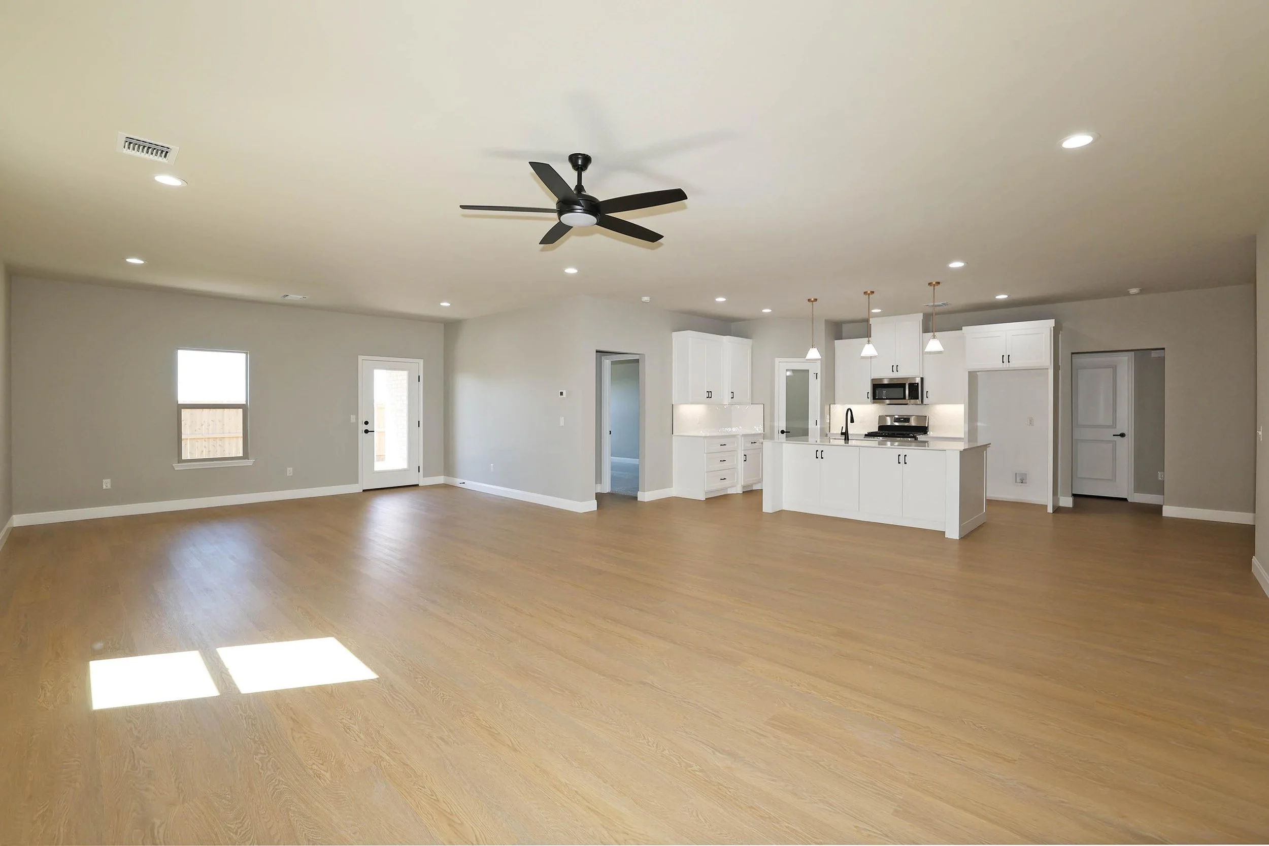 7-Open Floorplan.jpg