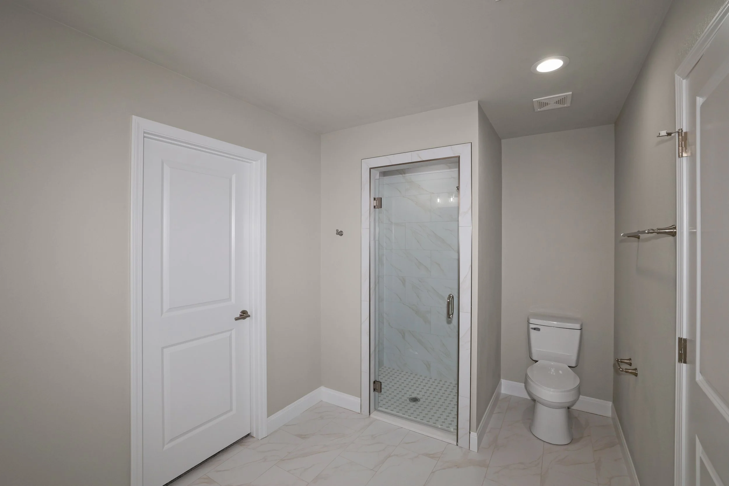 13-Primary Bath.jpg