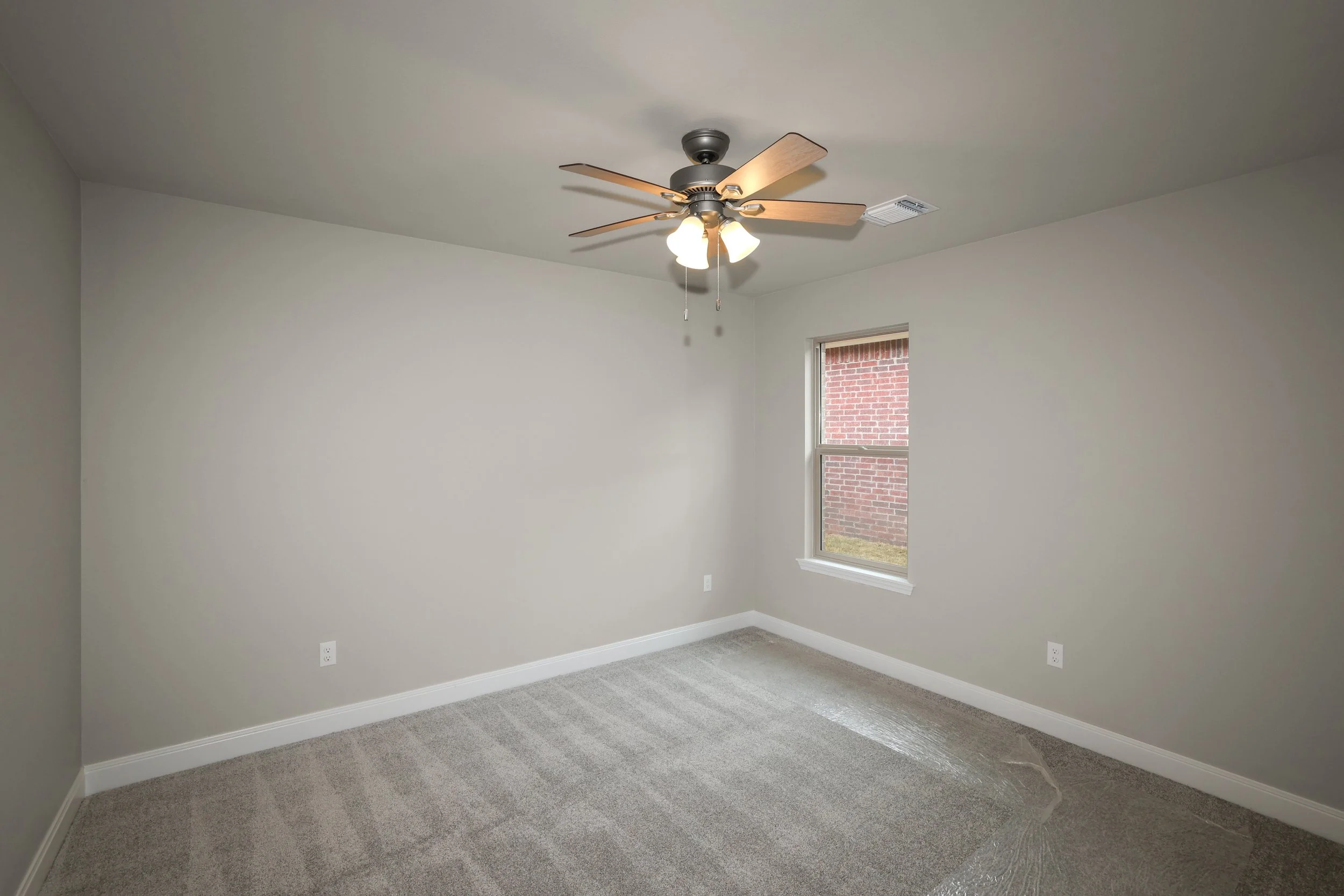 16-2nd Bedroom.jpg
