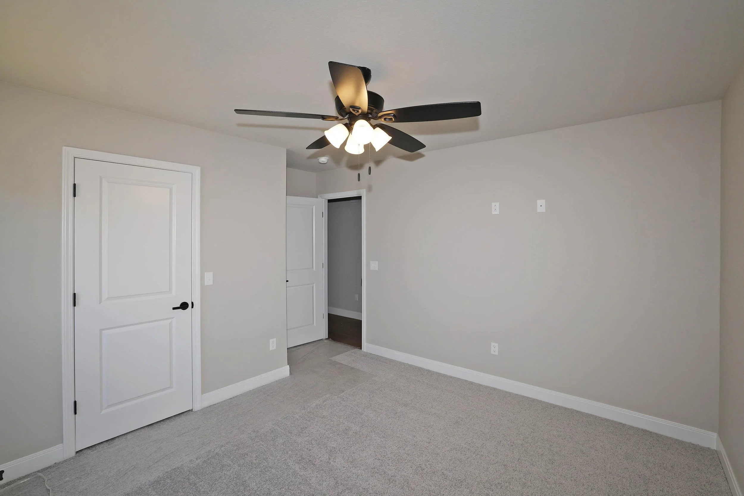 20-3rd Bedroom.jpg