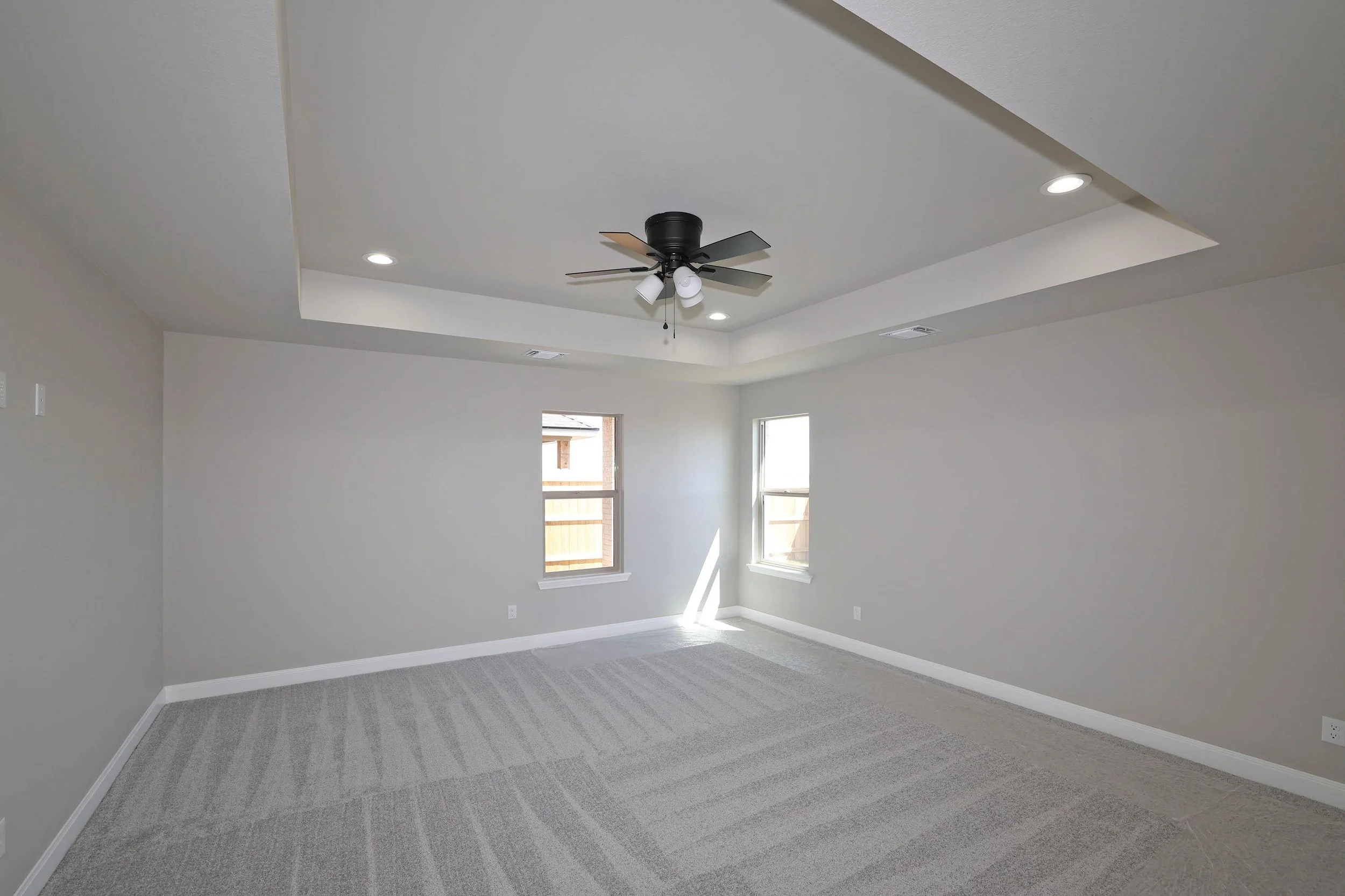 12-Primary Bedroom.jpg