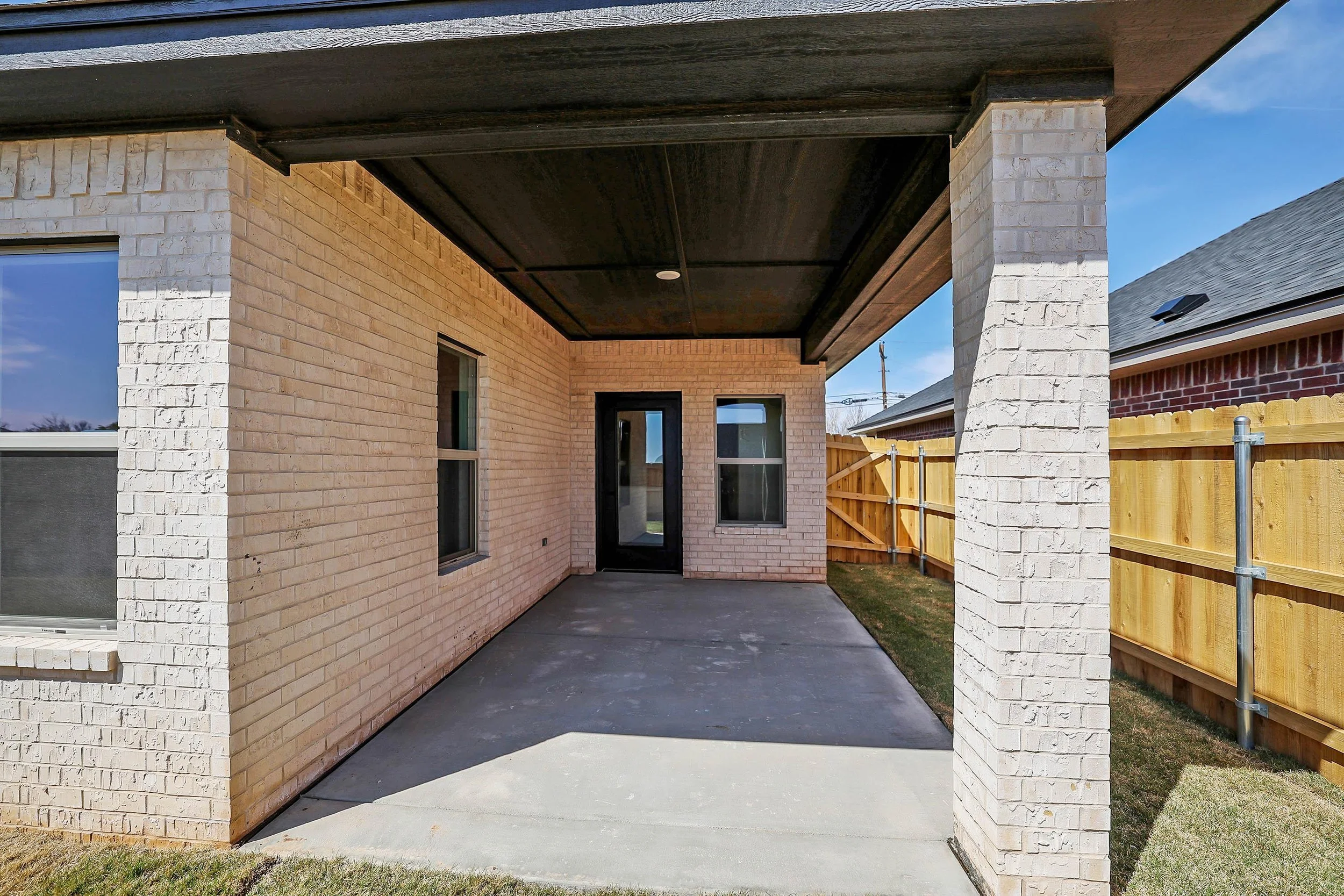 26-Back Patio.jpg