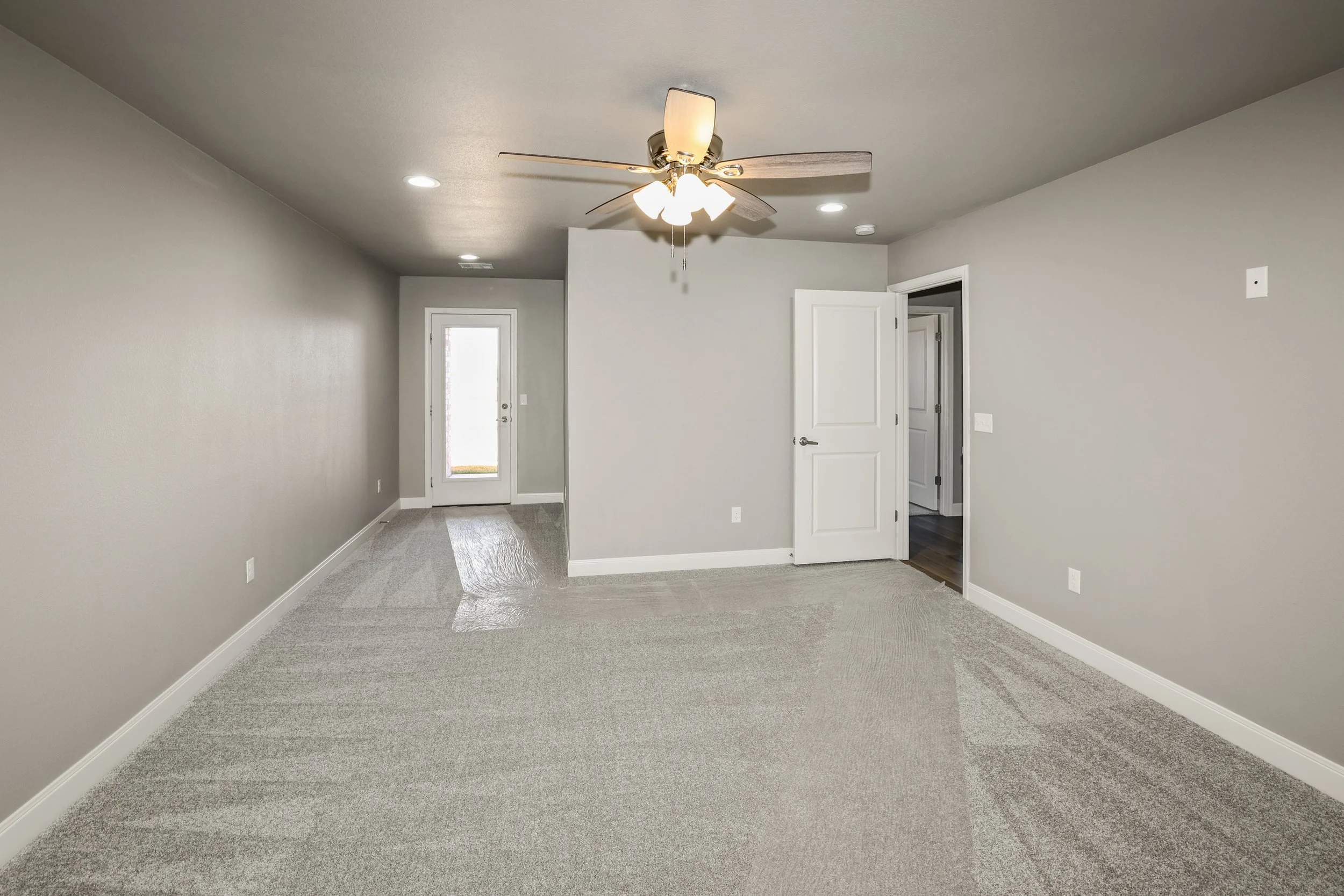 11-Primary Bedroom.jpg