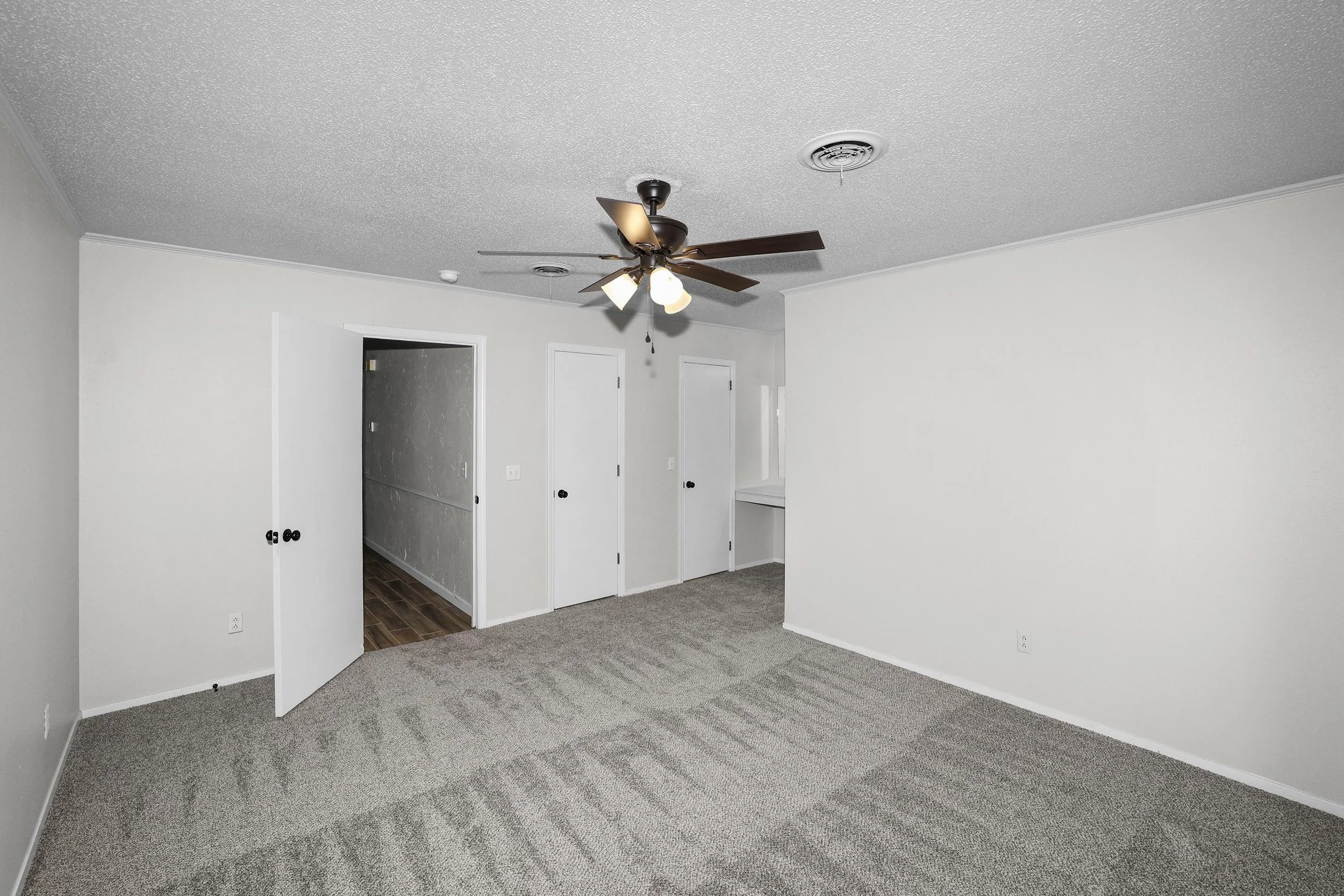 14-Primary Bedroom.jpg