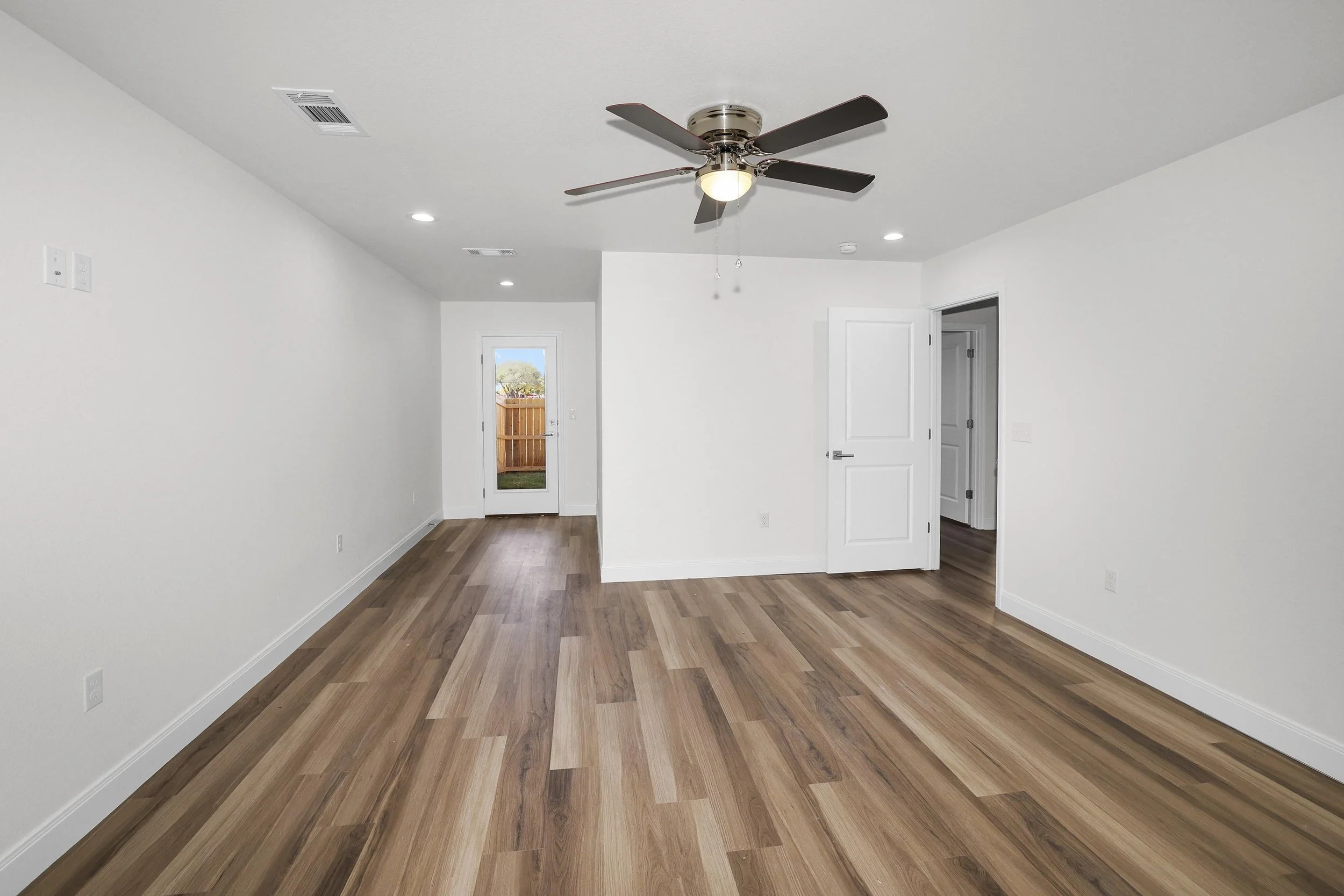 11-Primary Bedroom.jpg