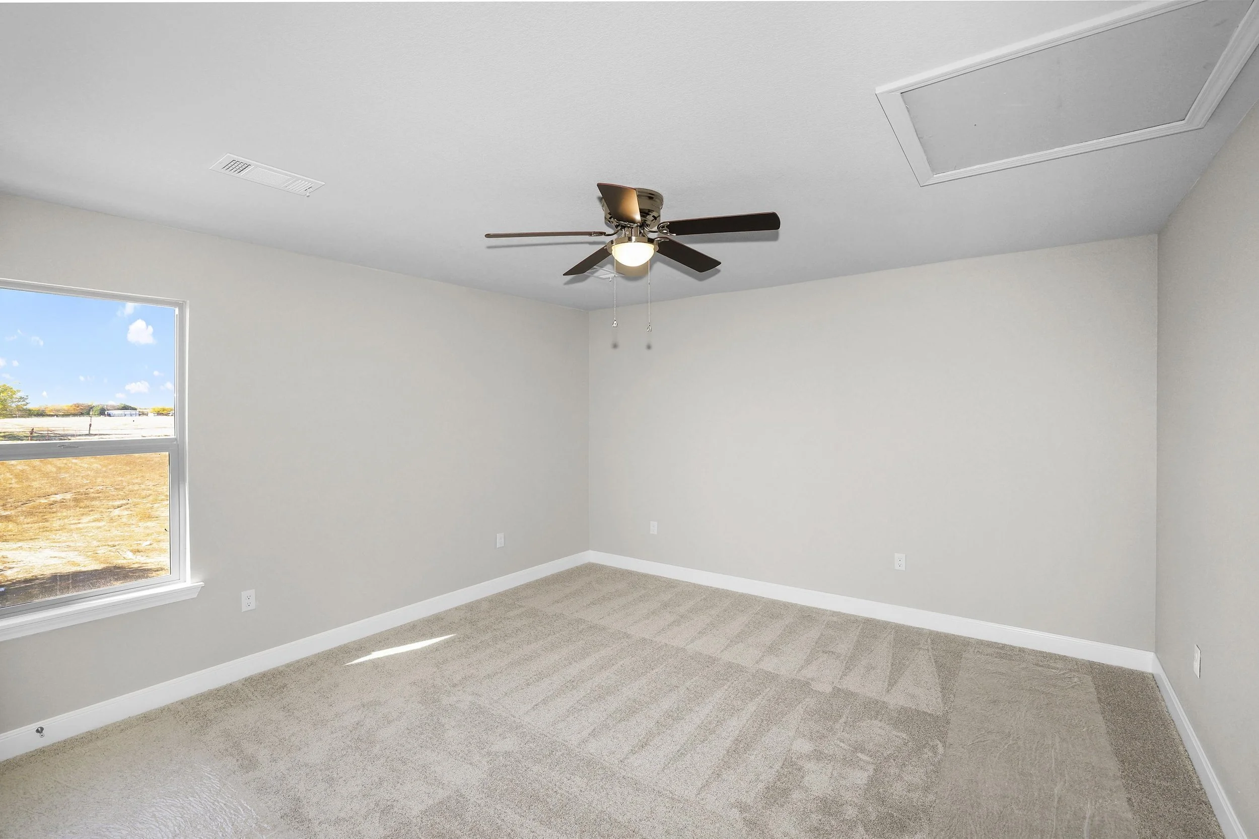 24-Upstairs 3rd Bedroom.jpg