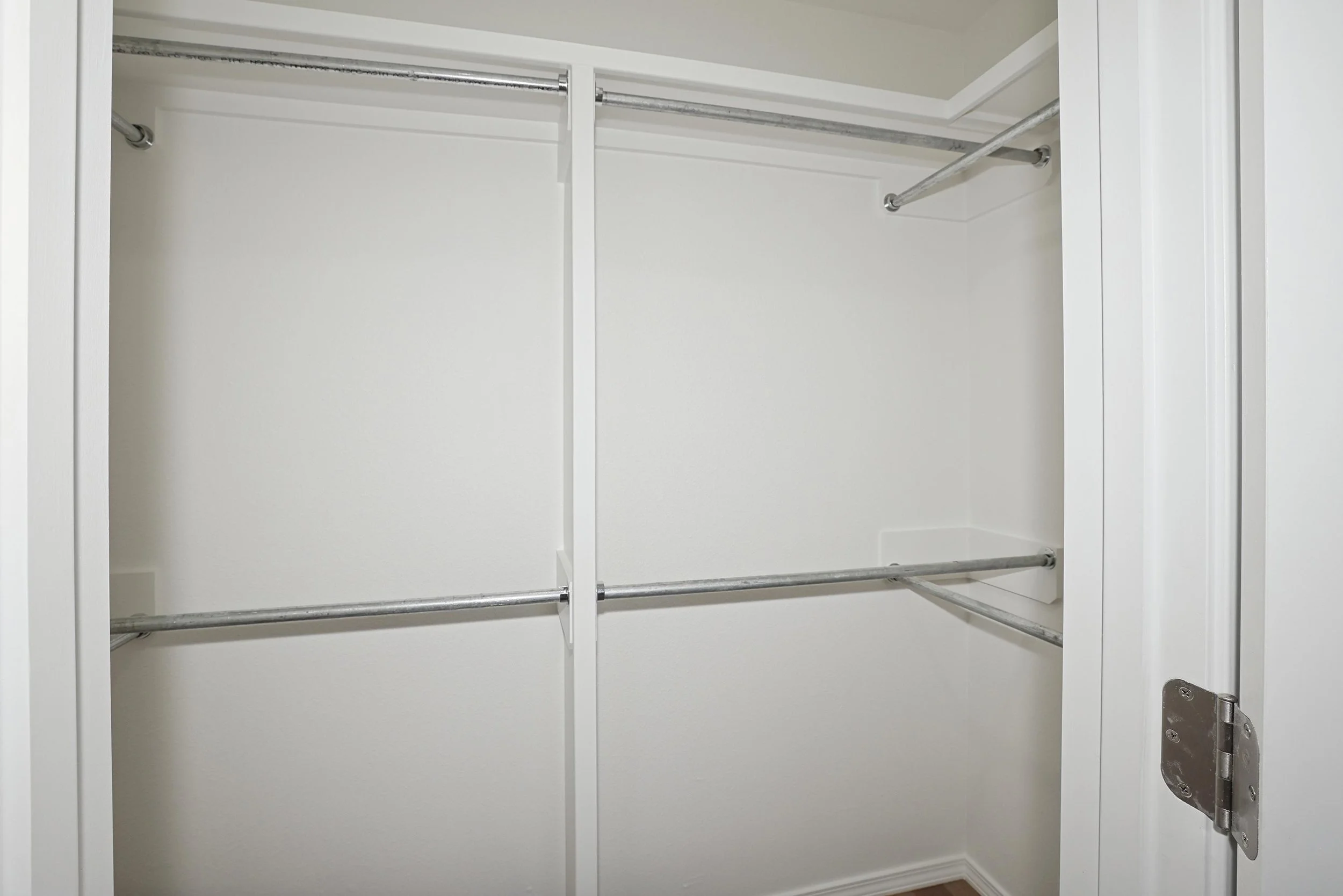 25-3rd Bedroom Closet.jpg