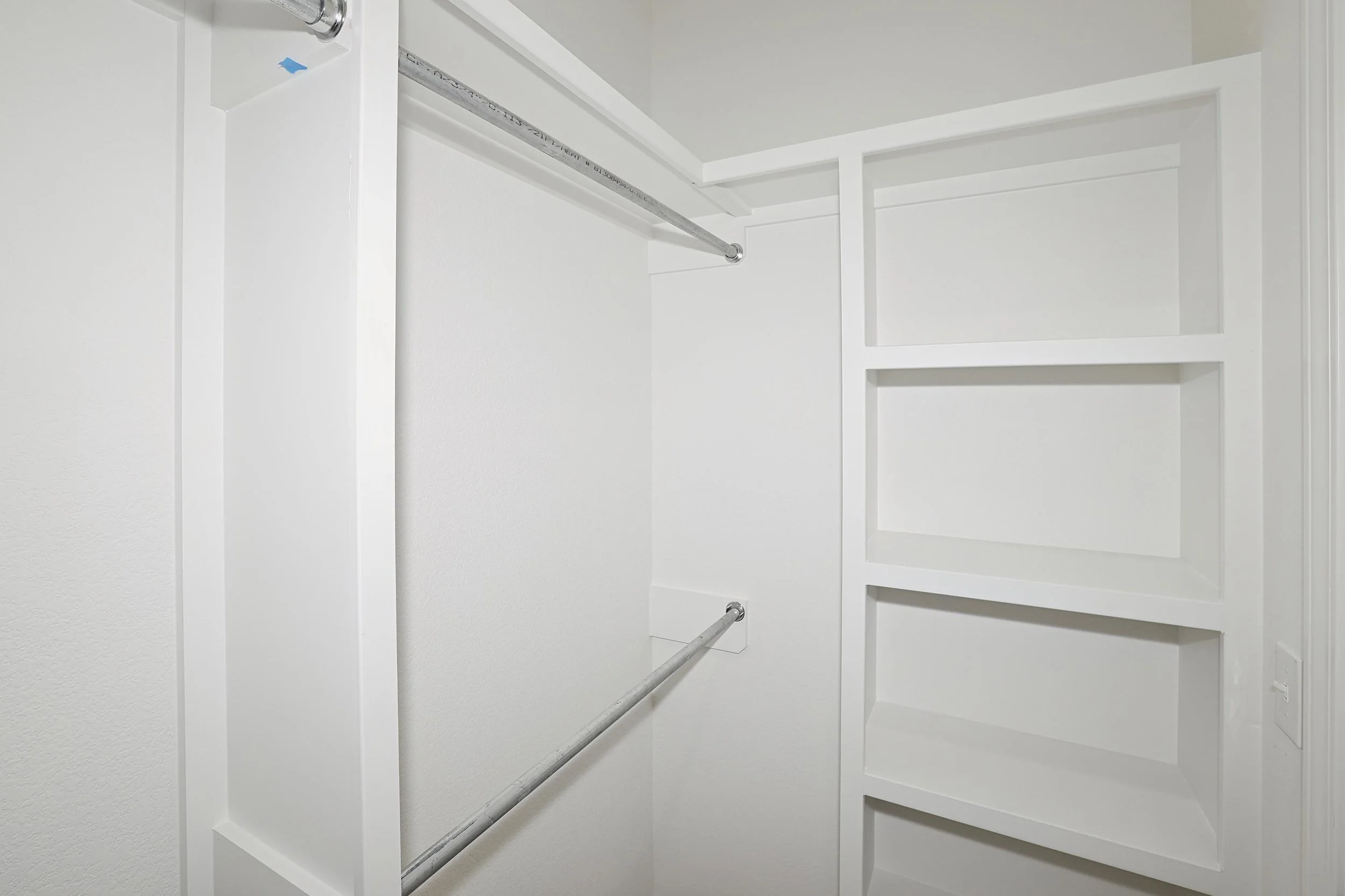 14-Primary Closet.jpg