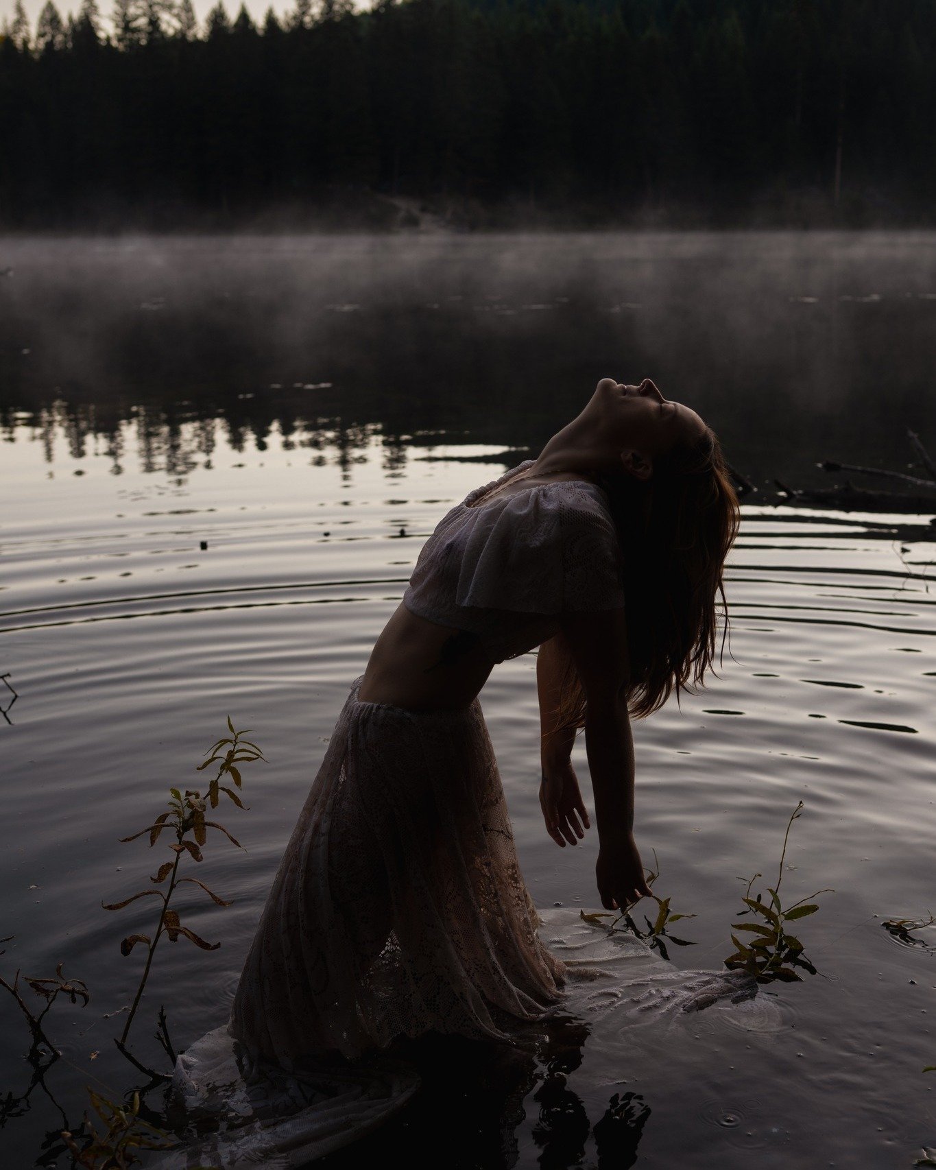 Where the water meets the sky and the old versions of me fade into the mist 

Self portraits from last September 

#selfportrait #okanagan #vernonbc #selfloveisthebestlove #kelowna