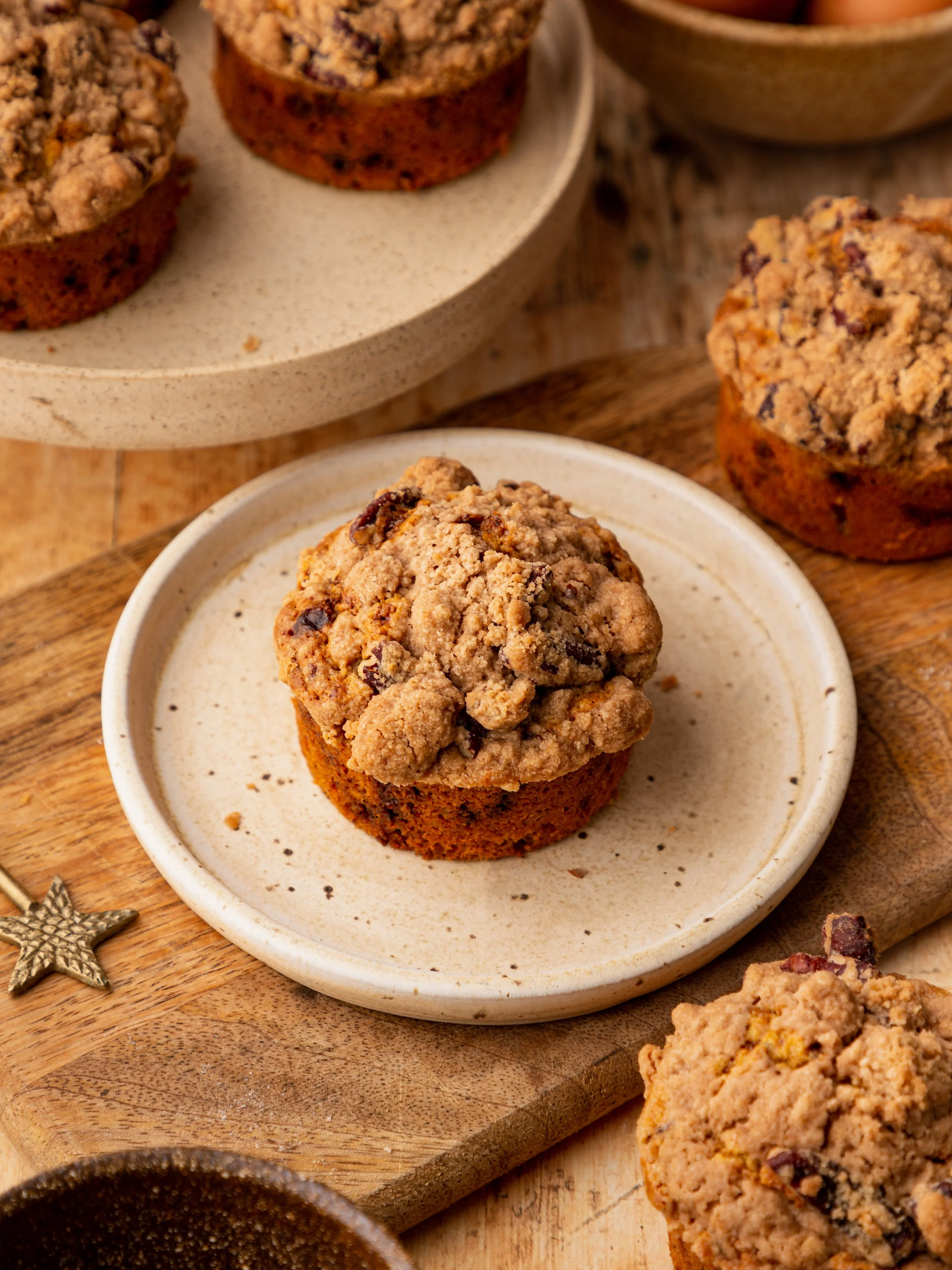 Pecan Cinnamon Crumb Cake
