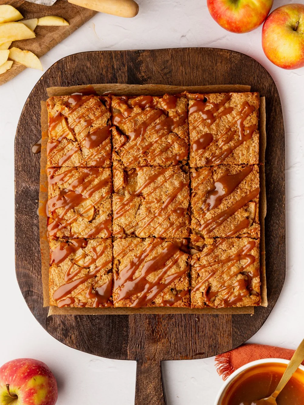 Brown Butter Toffee Apple Blondies 