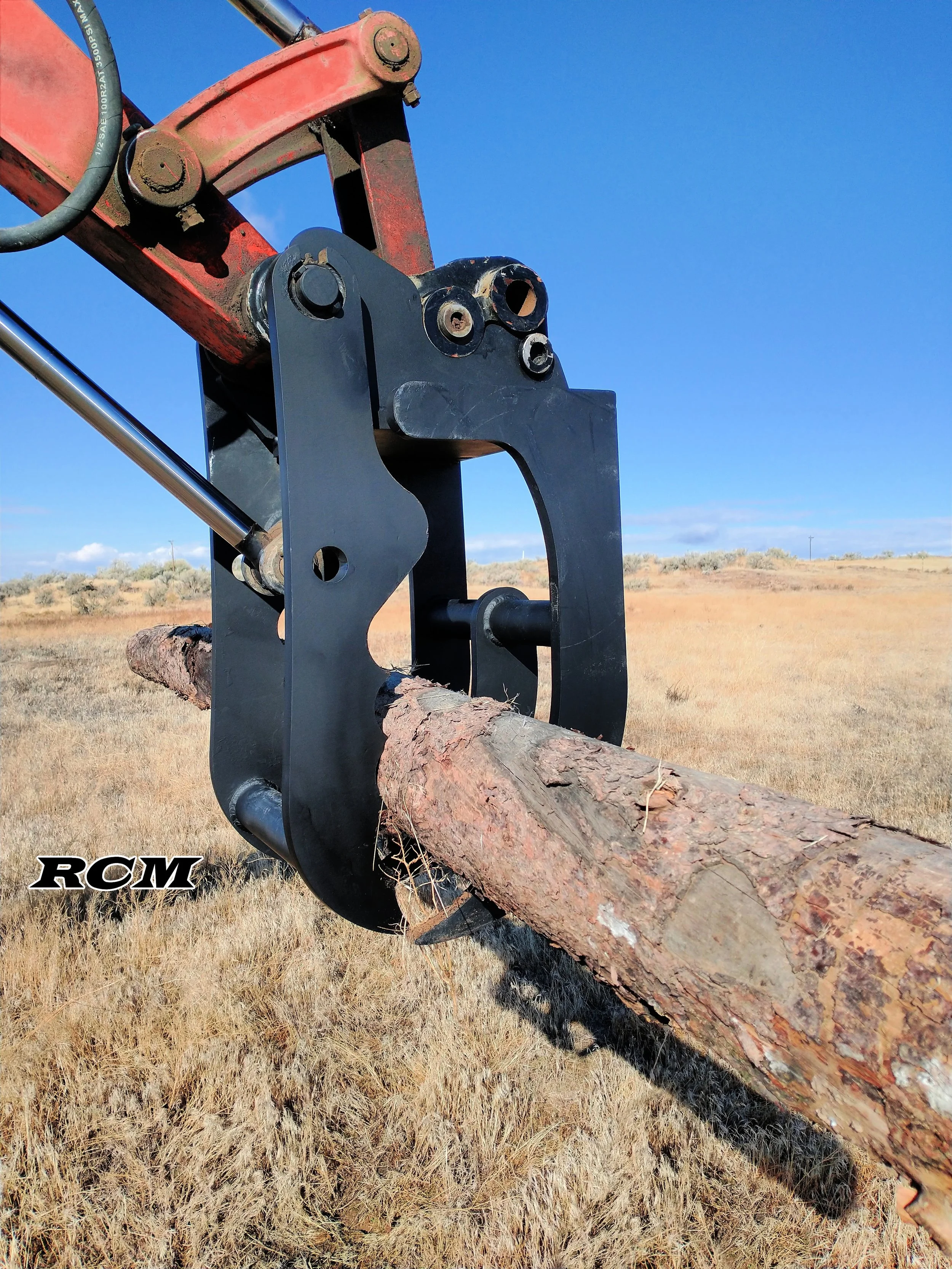 #7Kubota Claw bucket.jpg