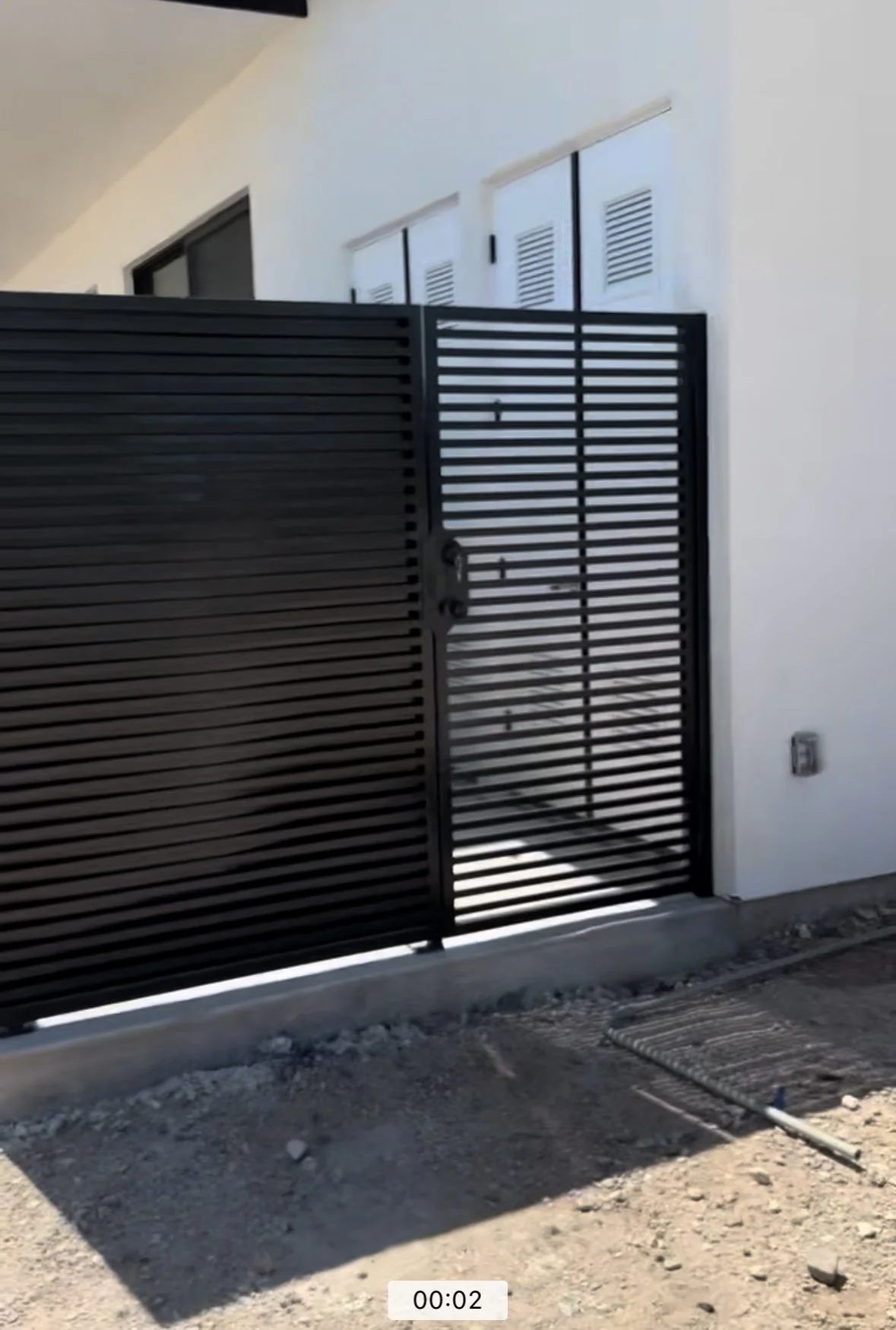 Custom modern metal gate project by Focus General Contracting in Tucson, Arizona