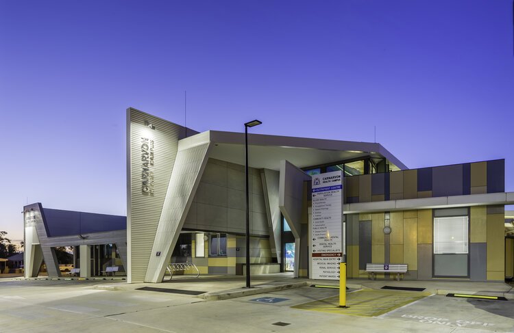 Carnarvon+Health+Campus+Front.jpg