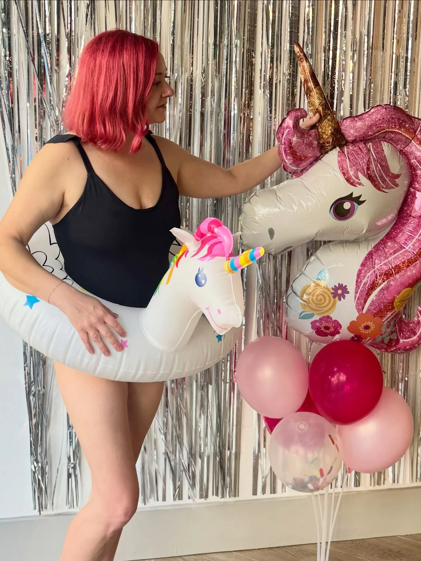 Unicorn cake, tarots decks, and a halftime show that broke the big screen TV. 
Happy Sparklebowl to those who celebrate. 
Thank you for being born, @thejustinecross 🎂&hearts;️🏳️&zwj;🌈

(Swimsuit by @cantiq.losangeles)