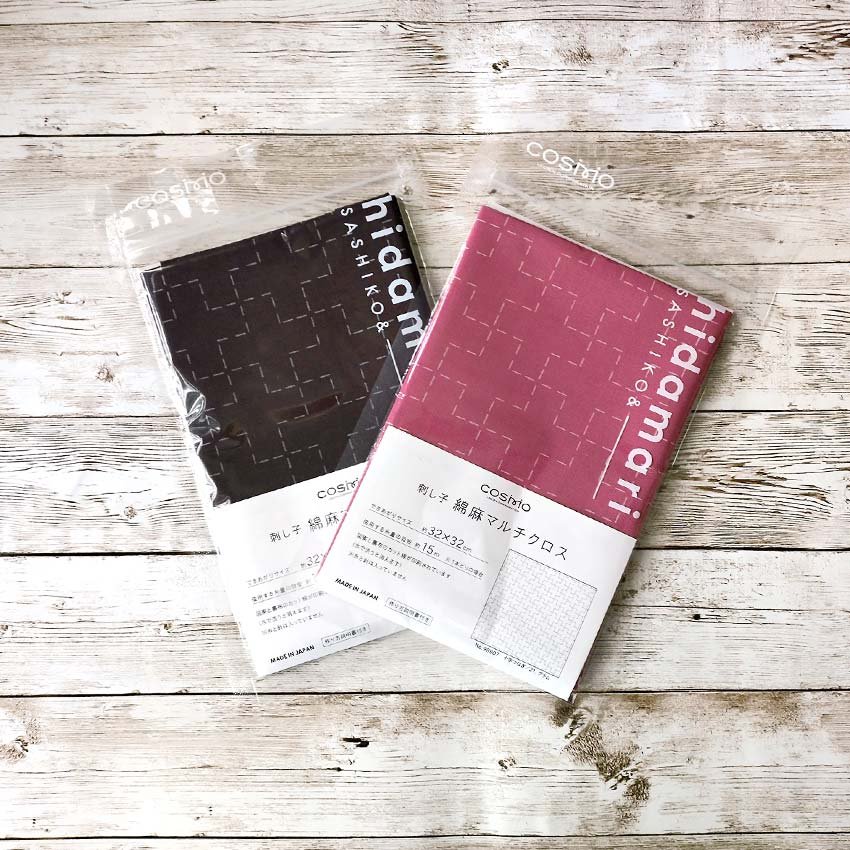 Hidamari sashiko samplers are produced by Cosmo. This design features a Jujitsunagi pattern