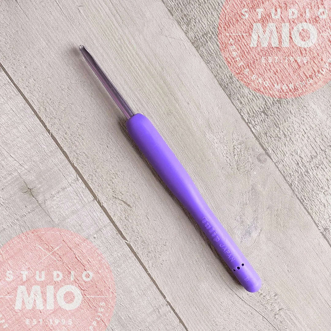 Tulip Crochet Hook,  ETIMO Murasaki, Ergonomic Soft Grip