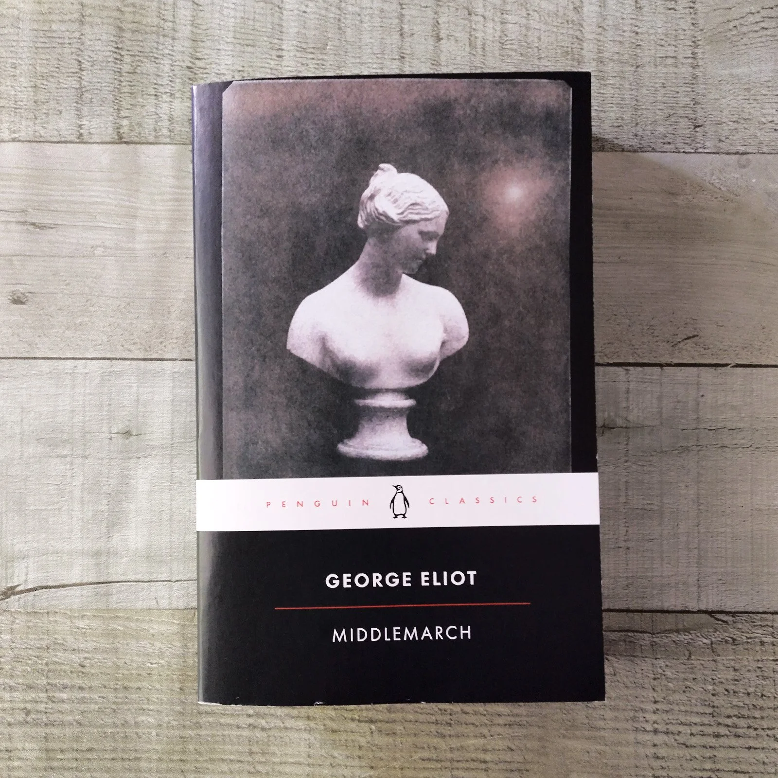 Middlemarch by George Eliot, Penguin Classics 2003, second hand book, ISBN-10 0141439548