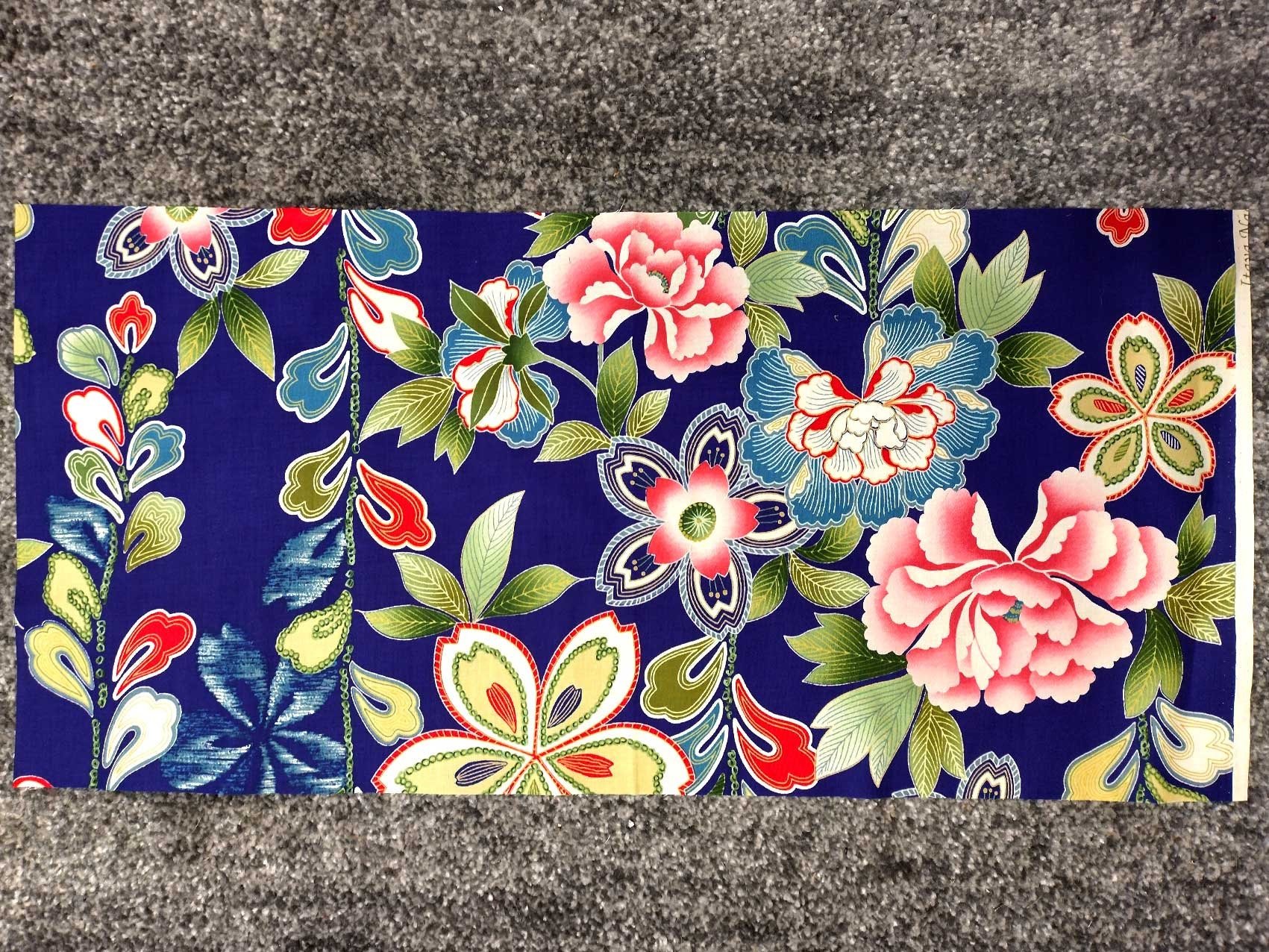 https://i.etsystatic.com/12219990/r/il/7873f2/5821746547/il_fullxfull.5821746547_o4kk.jpg