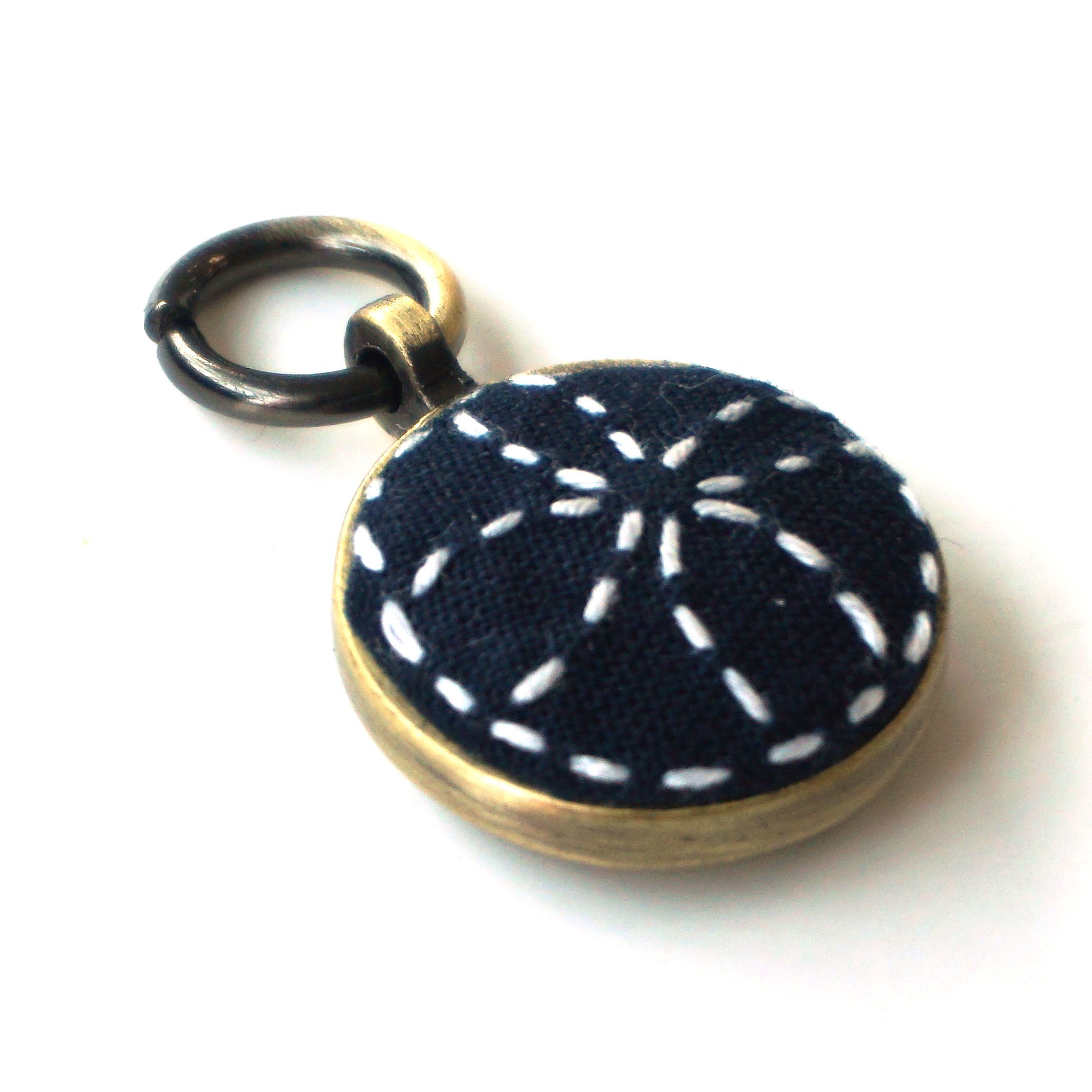 QOL511_10AG_magnet_button_flat_ag_deco.jpg