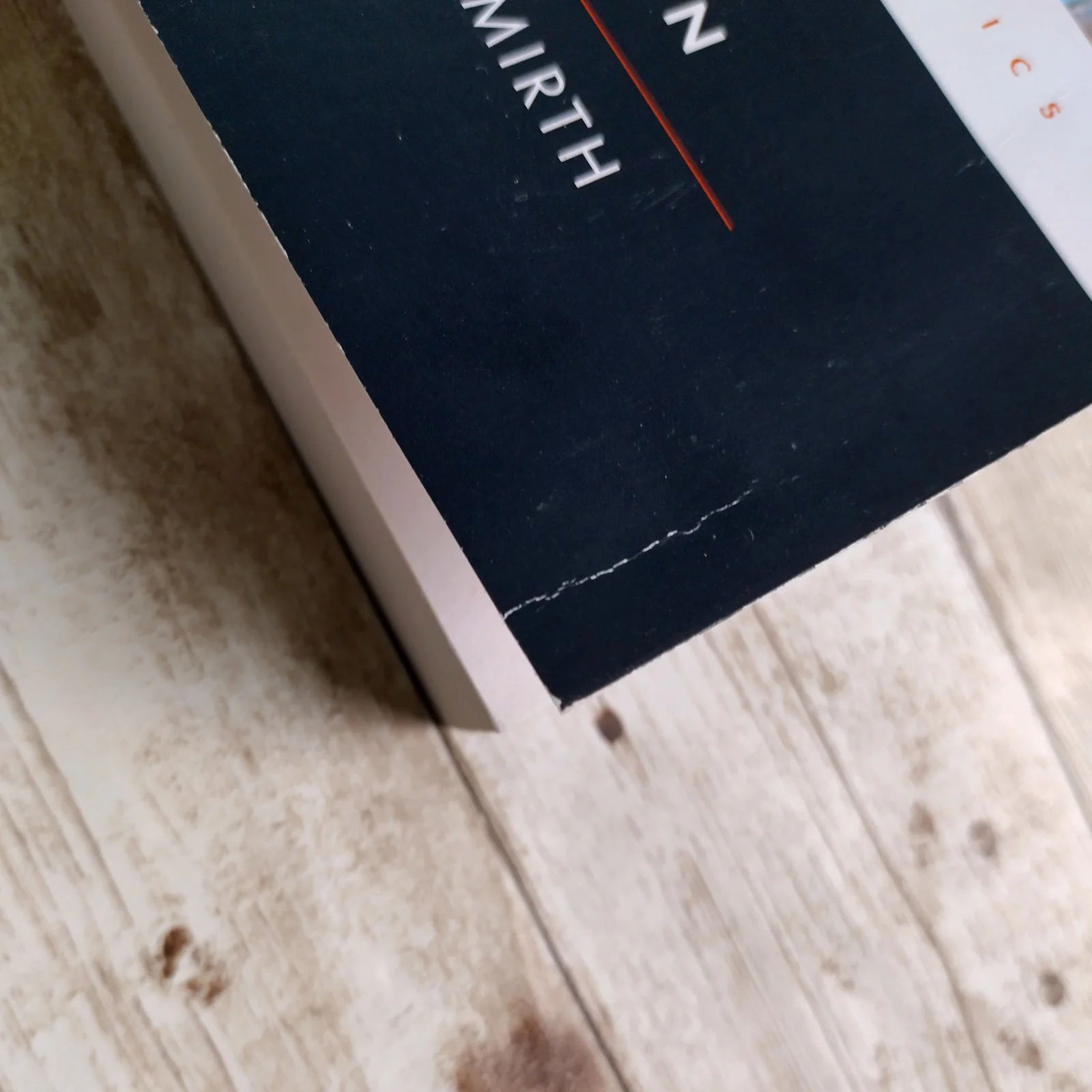The House of Mirth by Edith Wharton - Penguin Classics 1993, second hand book, ISBN-10 0140187294