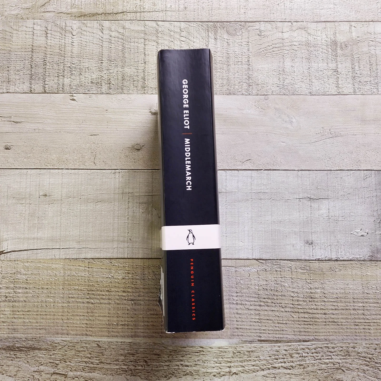 Middlemarch by George Eliot, Penguin Classics 2003, second hand book, ISBN-10 0141439548