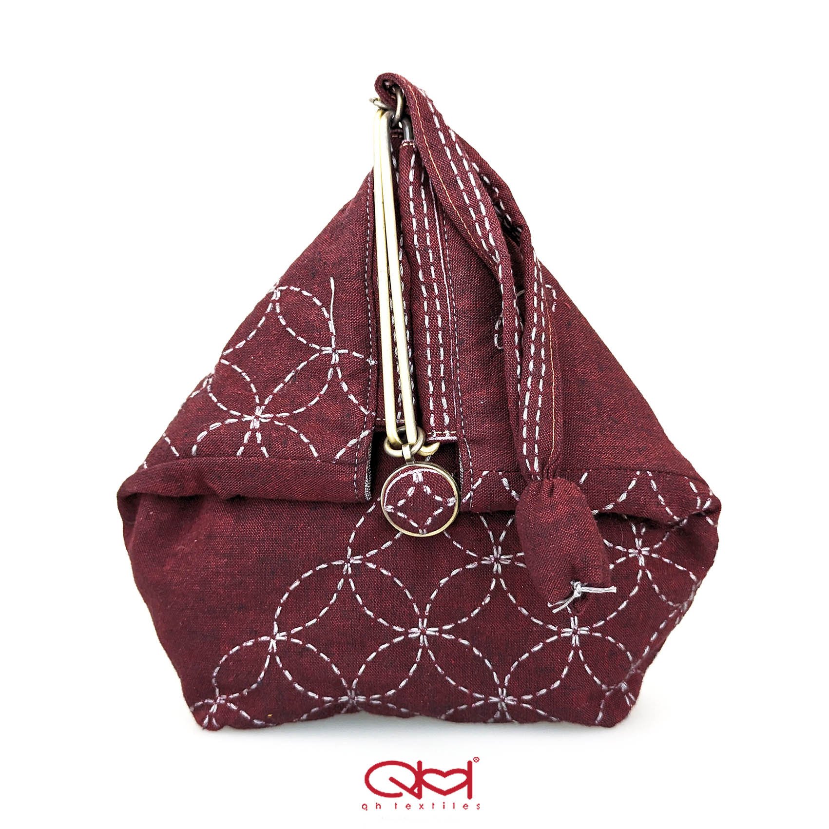 HNP24-K08RD-HK08 HNP24-HALF KIT Sashiko Slide Clasp Purse (Half Kit),  Yarn Dyed Cotton Hand-Printed by QH Textiles