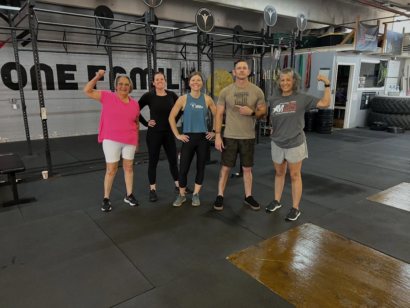 9 AM was reminded that salvation is a gift - we did nothing to deserve it! They worked on tall box jumps al with cleans and presses before a good battle. Great job!