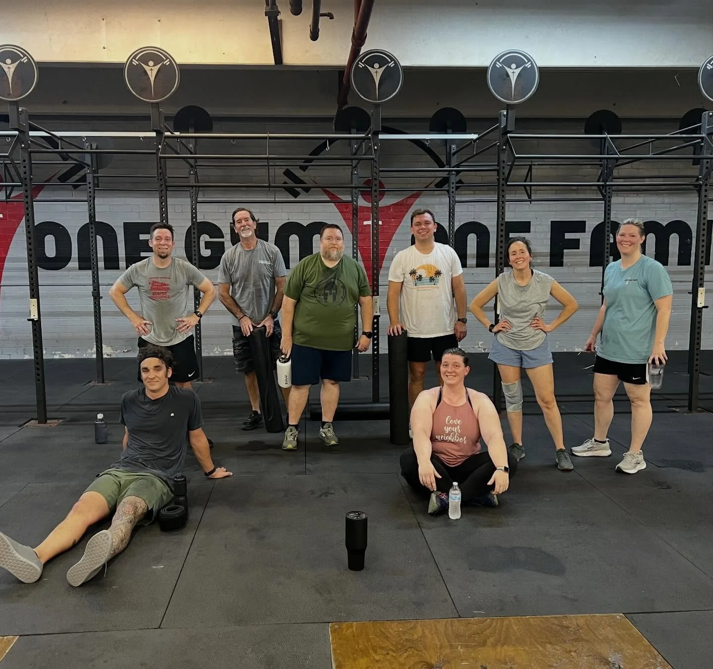 Wednesday morning warriors worked through some RDLs and a spicy metcon. They were challenged to push through the pain!