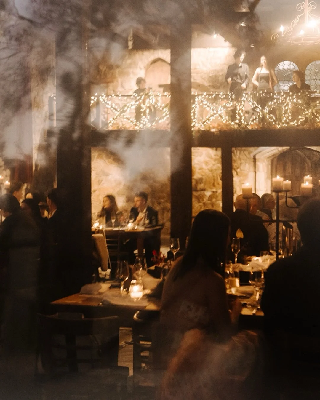 Still obsessed one year on with Georgia and Matt&rsquo;s dreamy Montsalvat wedding🖤

Photography @finderseekerphotography 
Venue @montsalvatweddings 
Celebrant @meganjordancelebrant 
Florals @yungflorals 
MUA @lauraannebeauty 
Hair @styledbyteresap 