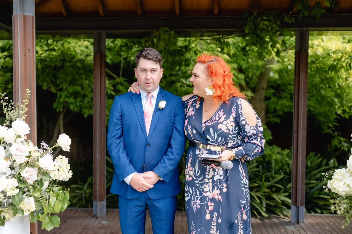 🧡 A quick chat before we get things under way.... I'm never far from your side just in case you need me 🧡

Photographer: @mikeatchisonphoto
Celebrant: @nicolepenningcivilcelebrant
Venue: @truffleduck
Make Up Artist: @crewfaced
Hair Stylist: @crewfa