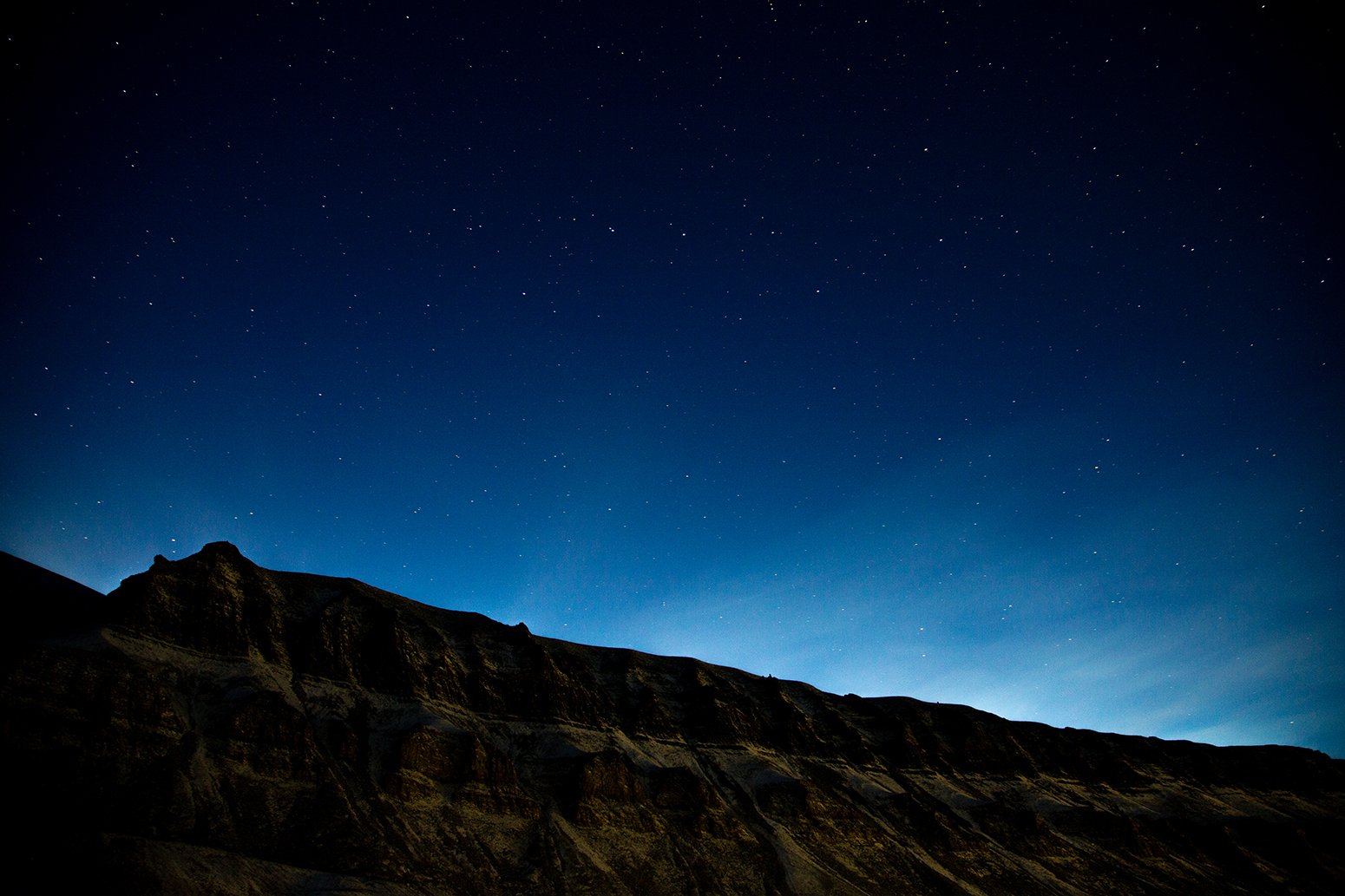 Night sky while waiting for Nordlys...