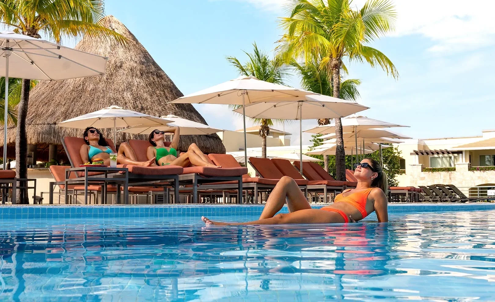 selva_pool_moon_palace_the_grand_472b152a9d_417d37f492.webp