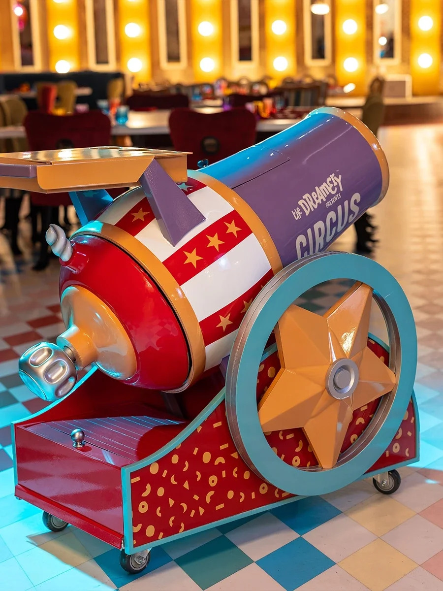 circus_entertainment_moon_palace_the_grand_cancun_3e55e8eb8a.webp
