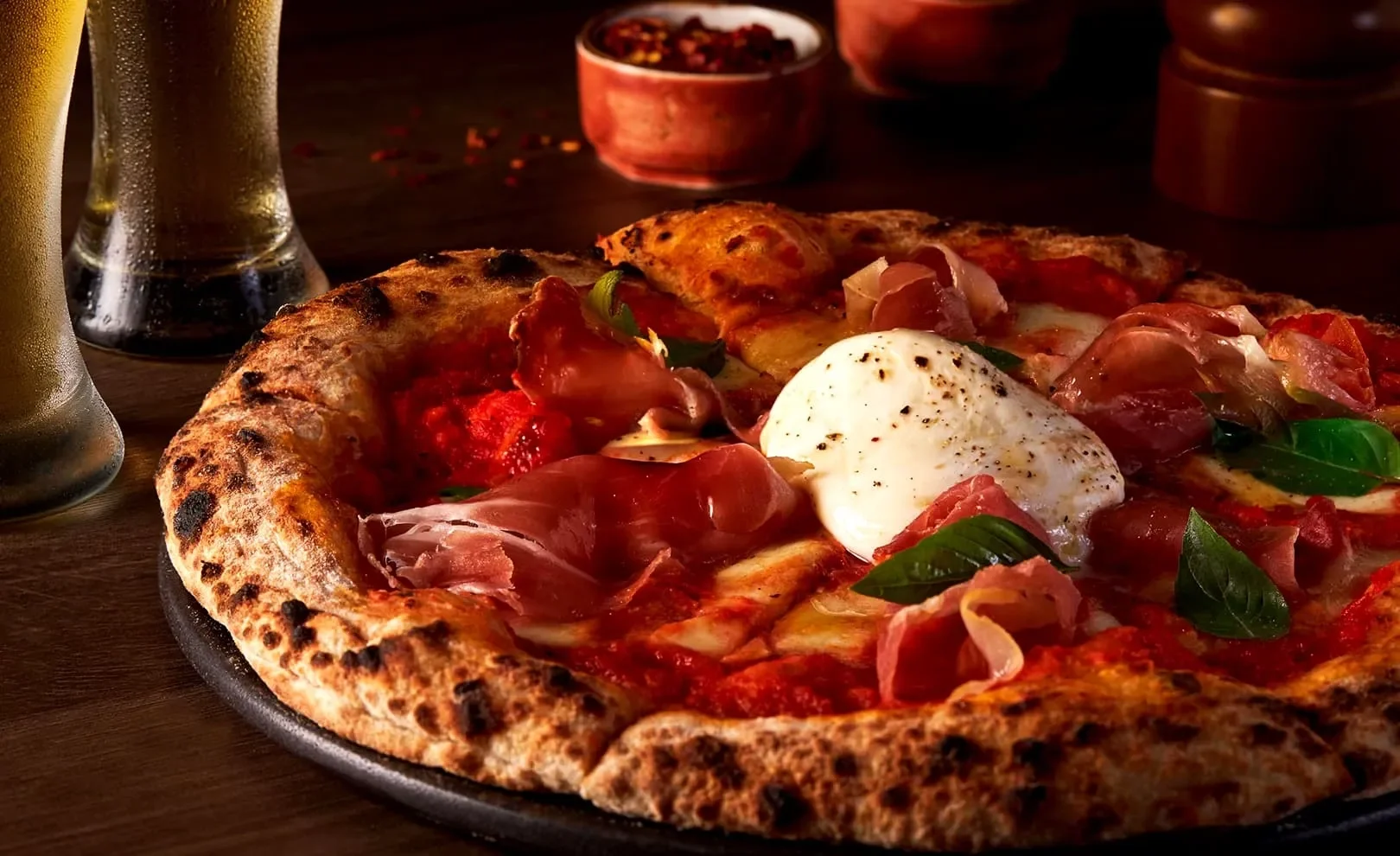 tavola_pizza_moon_palace_the_grand_4835cde361_9bc45c7c9a.webp