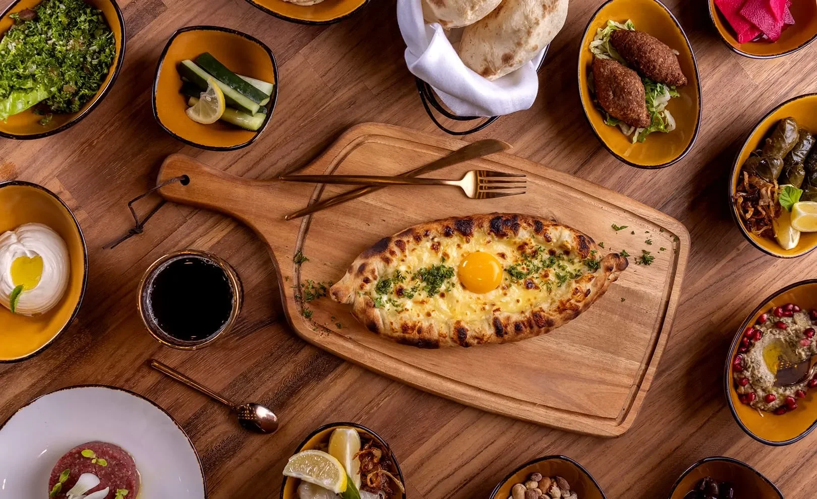 food_habibi_mezze_mix_moon_palace_the_grand_408fb6bf46_1f387e40f1.webp