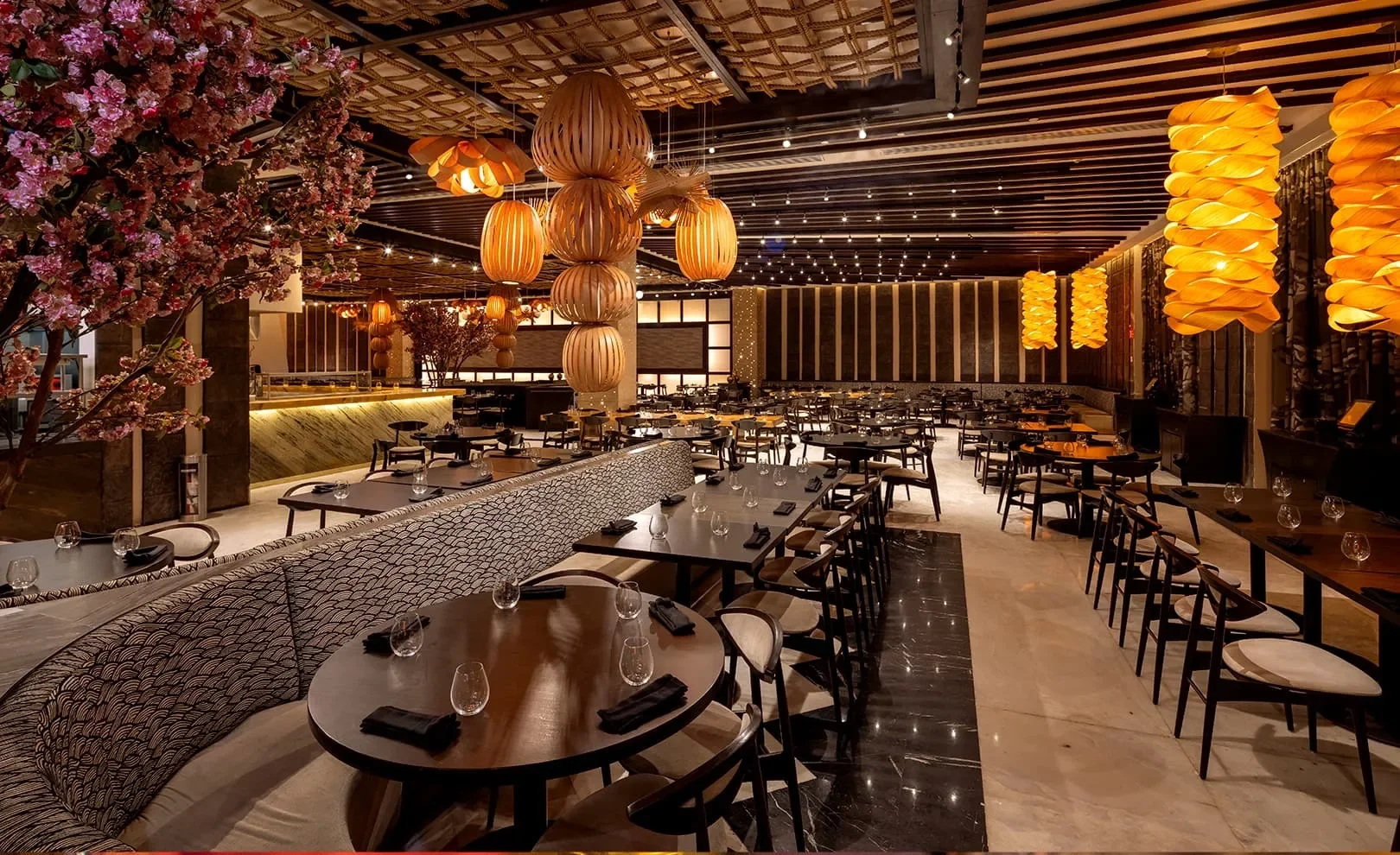 jade_restaurant_view_moon_palace_the_grand_108214aa91_21181c8470.webp