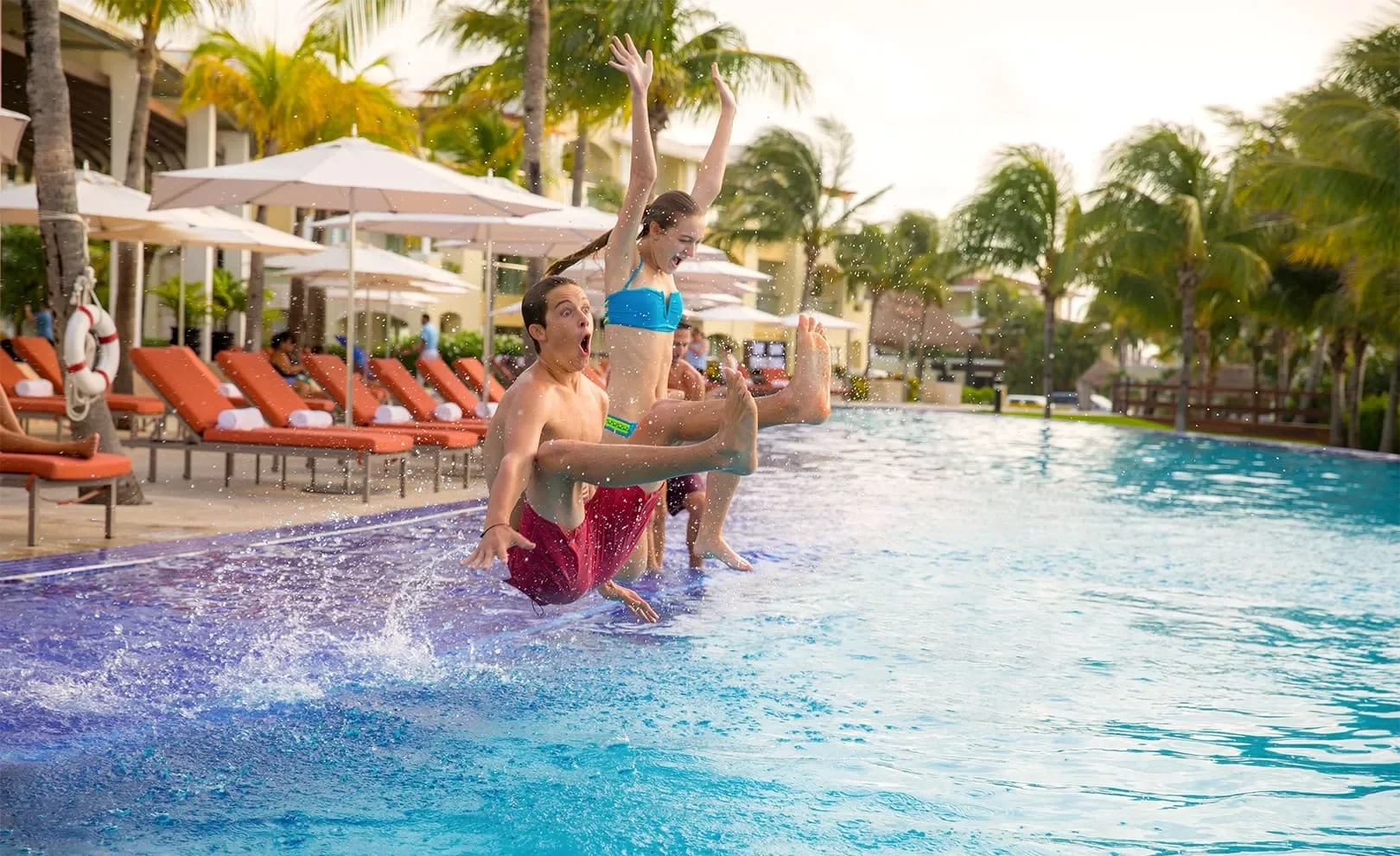 caribbean_pool_moon_palace_the_grand_5f0b5d66ba_1002ceea4d.webp